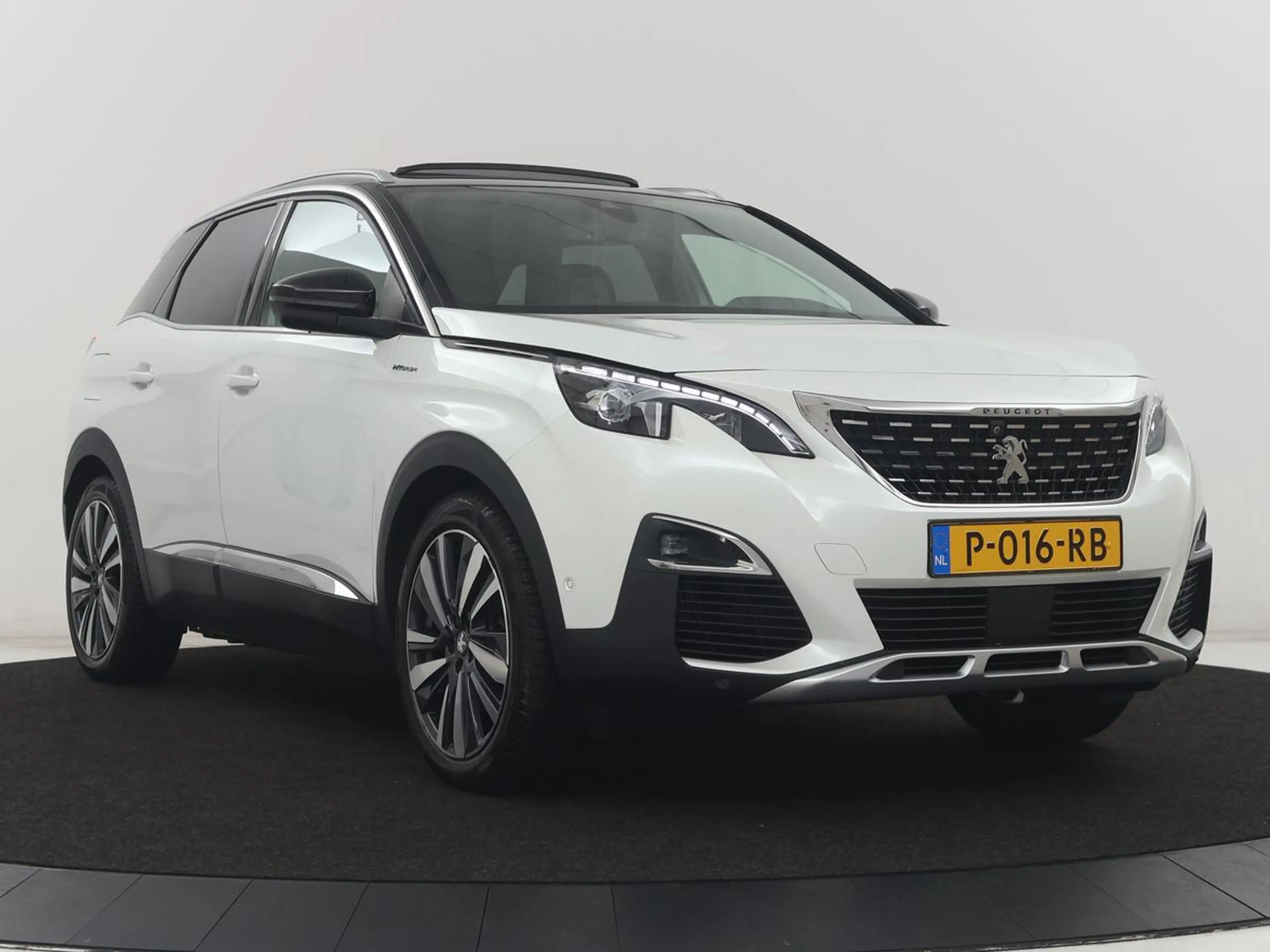 Peugeot 3008 1.6 HYbrid4 300 Première Pack | SOH 93,8% | Panora — photo 40