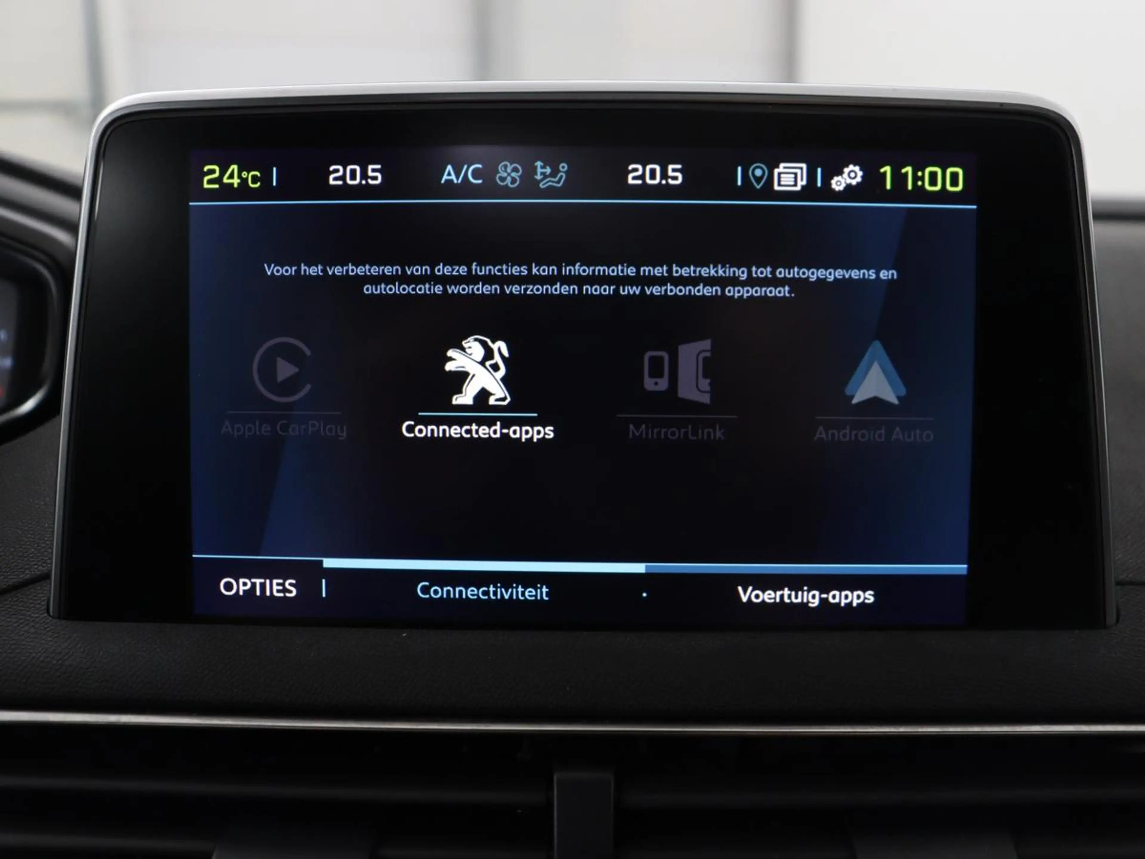 Peugeot 3008 1.6 HYbrid4 300 Première Pack | SOH 93,8% | Panora — photo 32