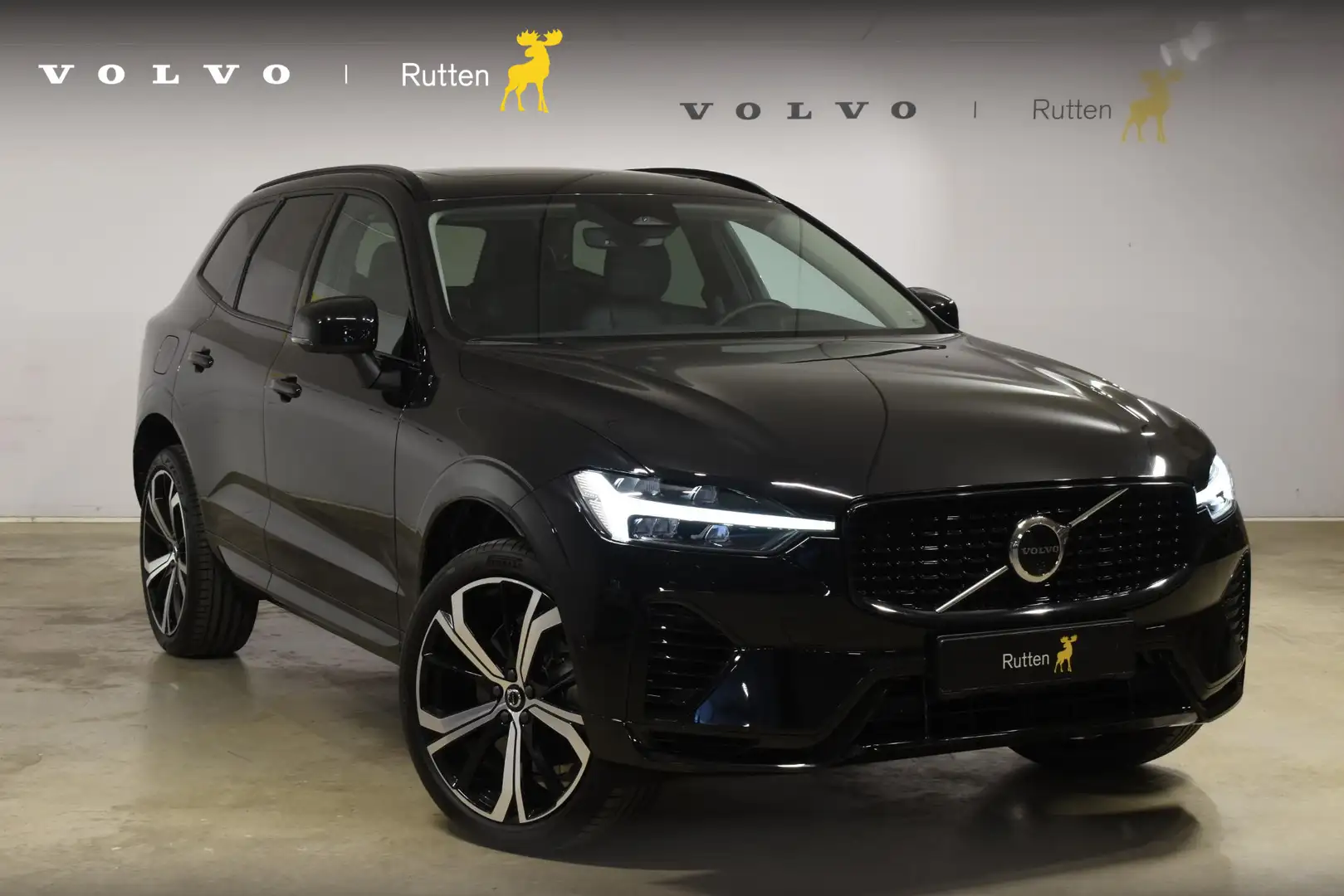 Volvo XC60 T6 350PK Automaat Plug-in hybrid AWD Plus Dark / P Zwart - 1
