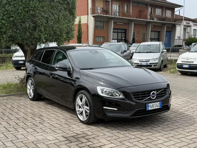 Volvo V60 2.0 120cv d2 Dynamic Edition