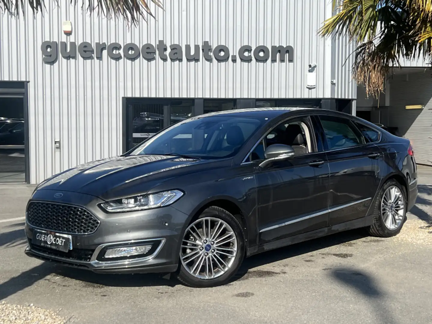 Ford Mondeo HYBRID 187CH VIGNALE BVA 4P Gris - 1