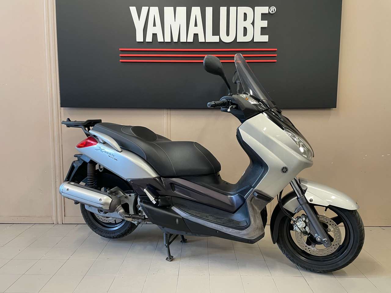 Yamaha X-Max 125