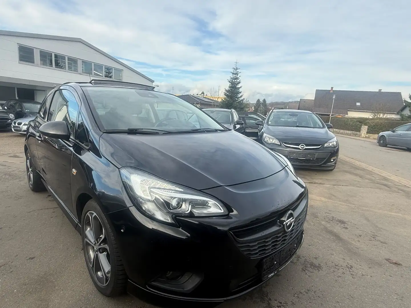 Opel Corsa E S ecoFlex*NEU*TÜV*150PS*NUR*53KM* Panora Noir - 1