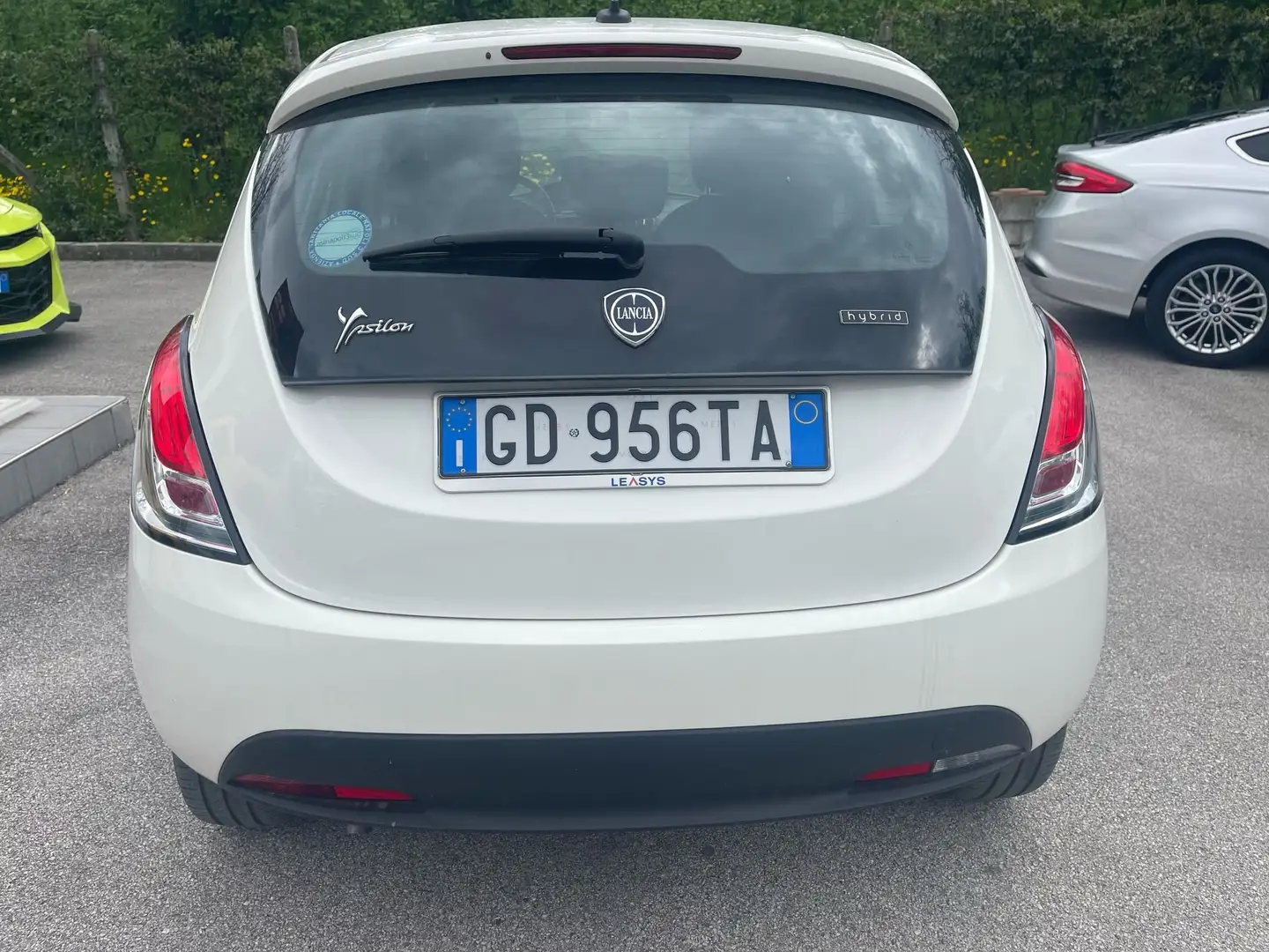Lancia Ypsilon Ypsilon 1.0 firefly hybrid Silver s Bianco - 2