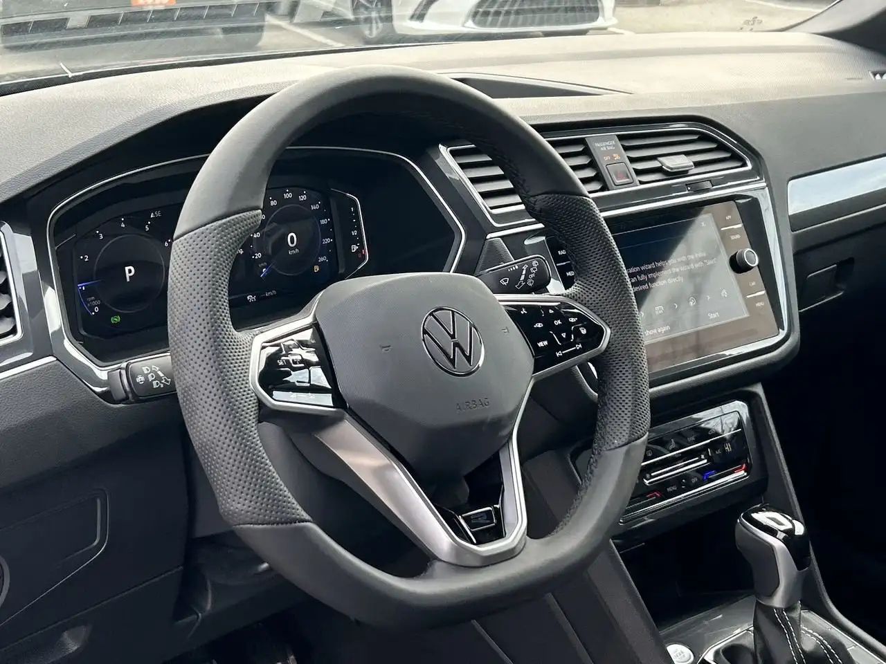Volkswagen Tiguan снимка Volkswagen Tiguan