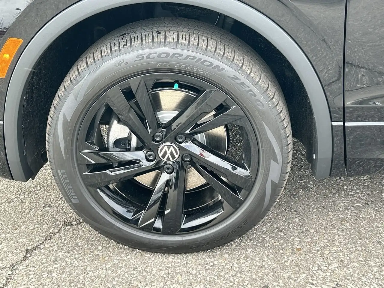 Volkswagen Tiguan снимка Volkswagen Tiguan