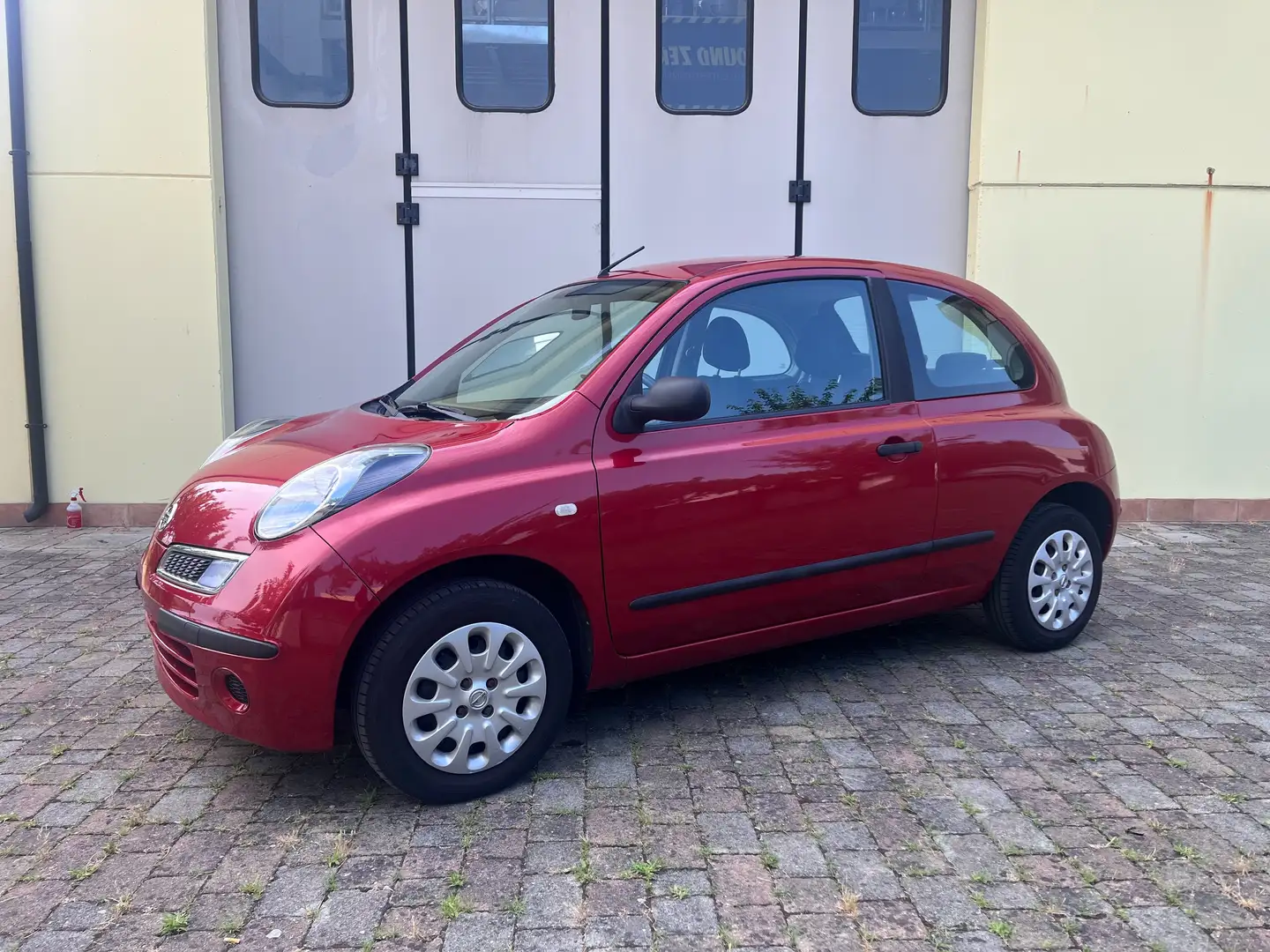 Nissan Micra Micra 3p 1.2 Visia 65cv Rood - 2