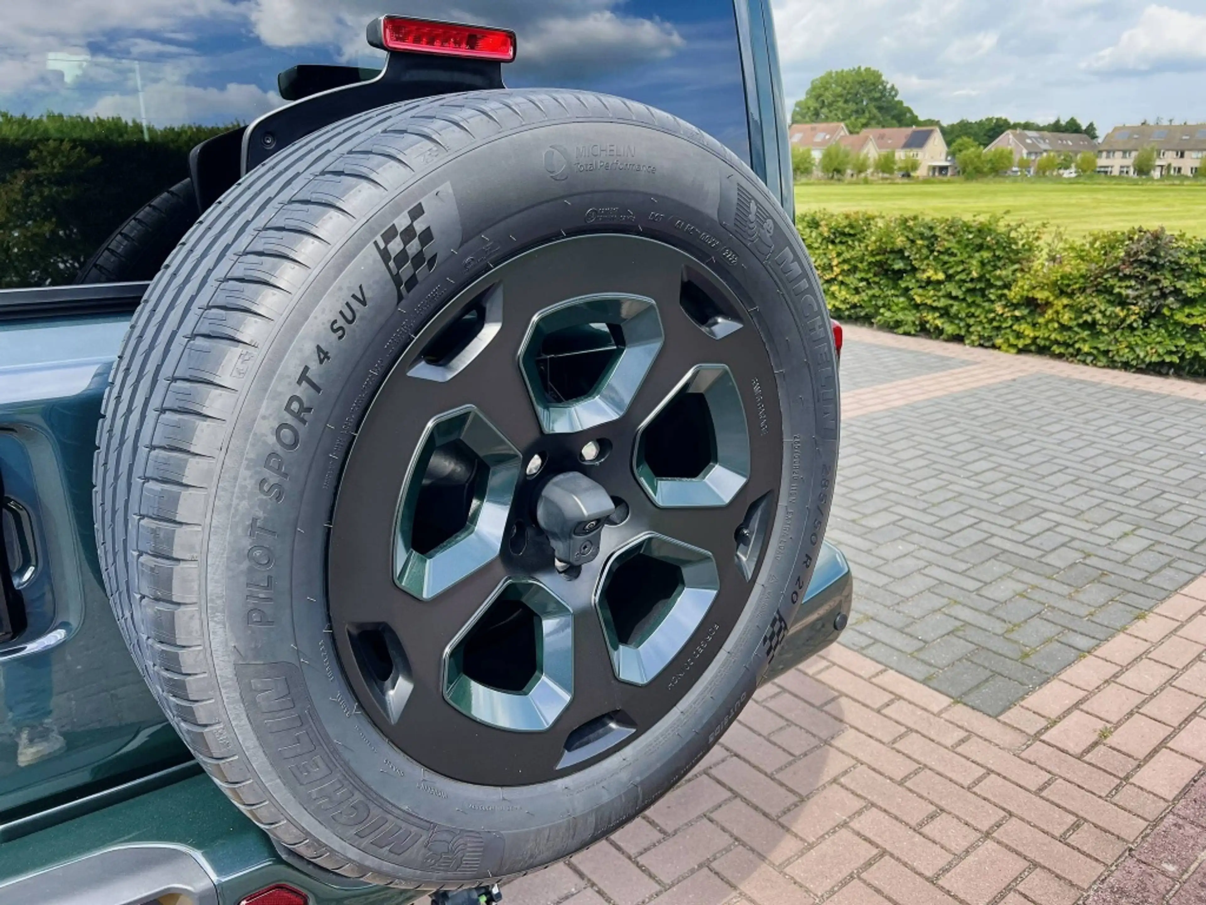 Jeep Wrangler RUBICON 392 UXUS 6.4 V8 470pk Aut SG | Drivability — photo 9
