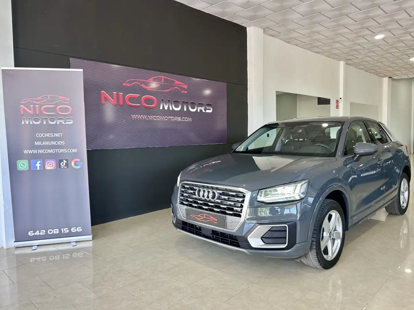 Audi Q2 1.6TDI #untaggable edition 85kW Gris - 1
