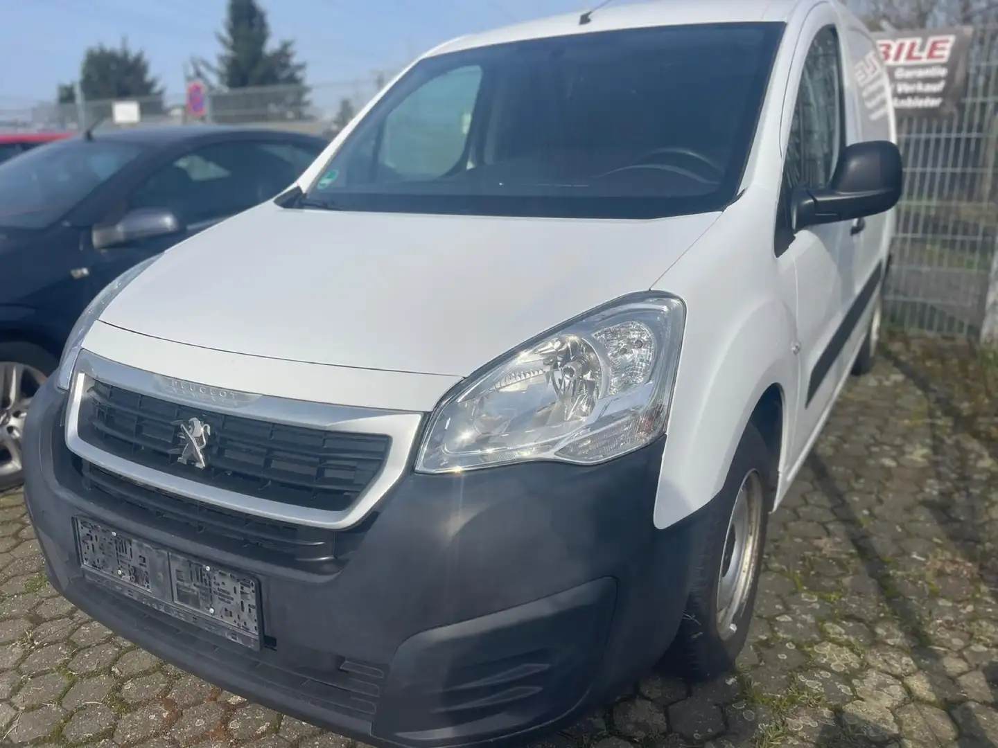 Peugeot Partner L1 Komfort Plus White - 2