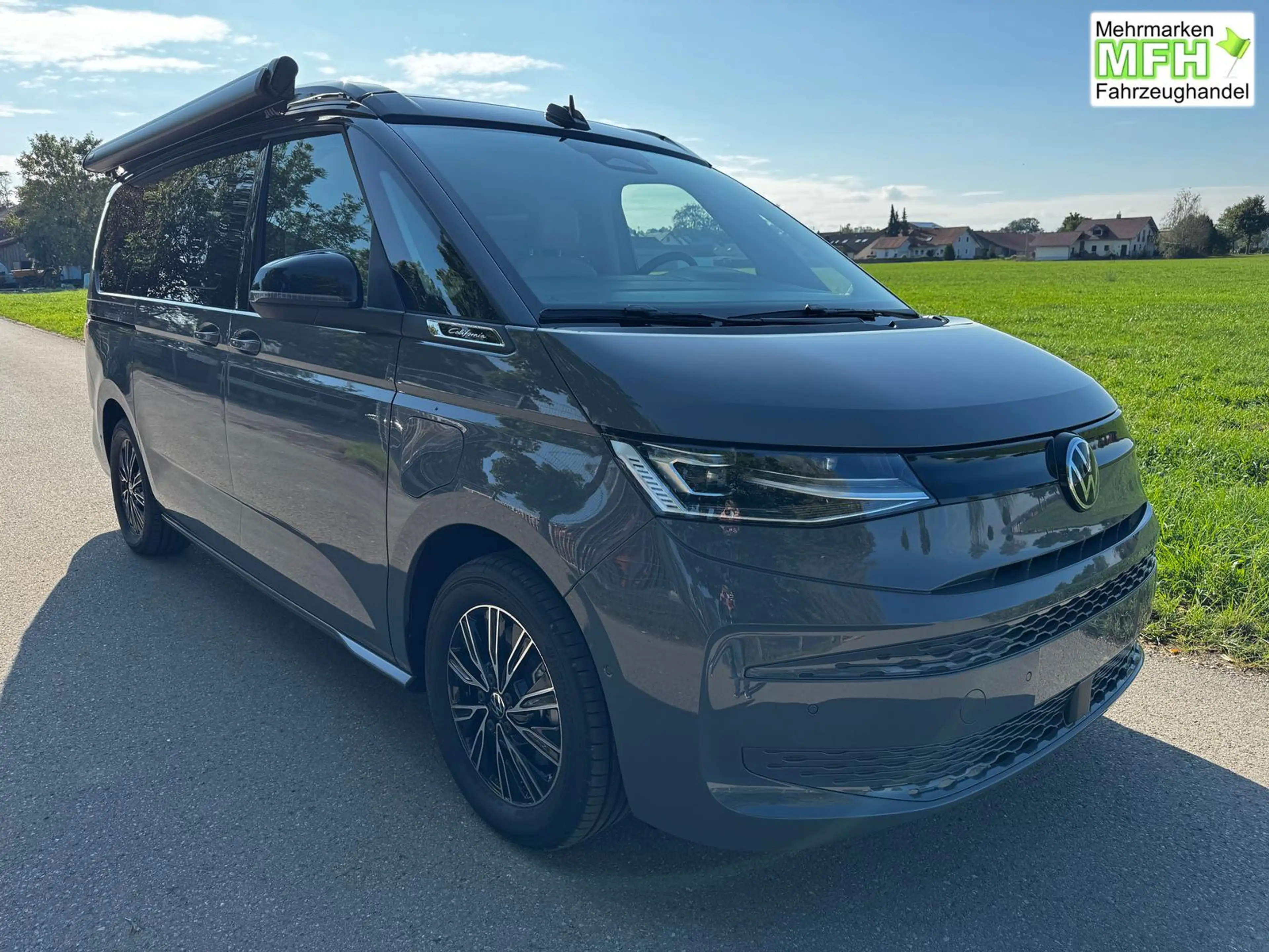Volkswagen T7 California Beach Tour eHybrid 4MOTION 1.5 TSI 180 kW (245 ... — photo 4
