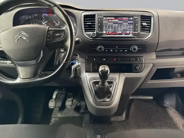 Citroen Jumpy view 13