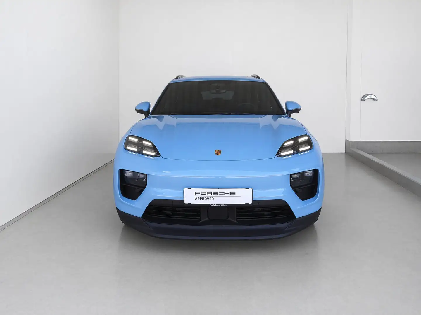 Porsche Macan 4 Blau - 2