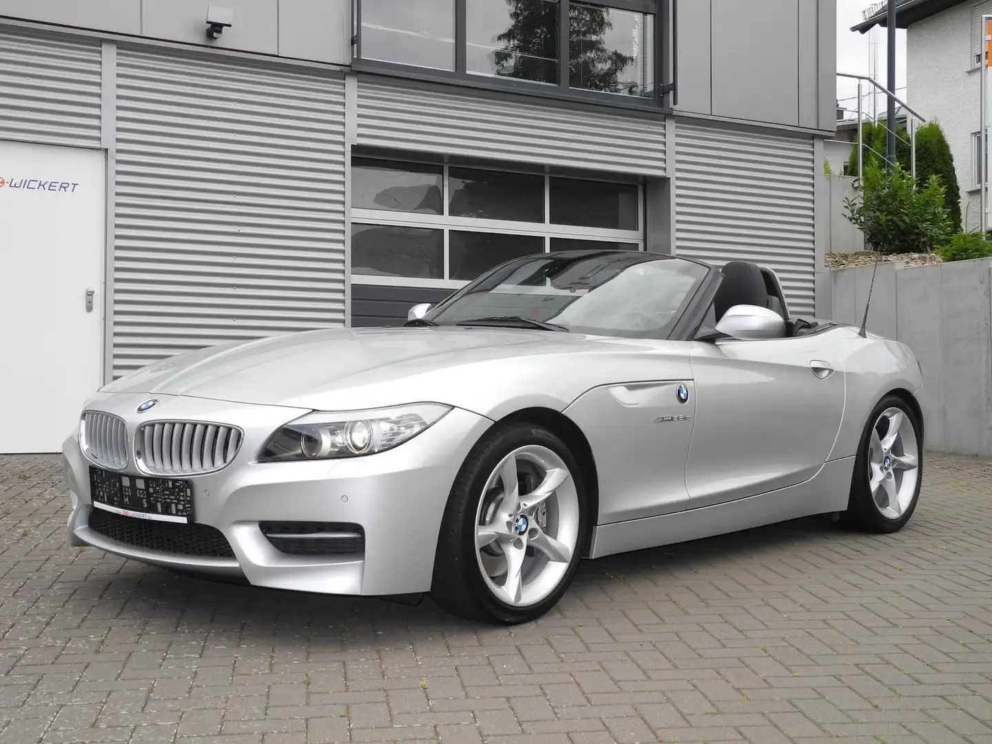BMW Z4 3.0 sDrive 35is *1.Hand* Silber - 1