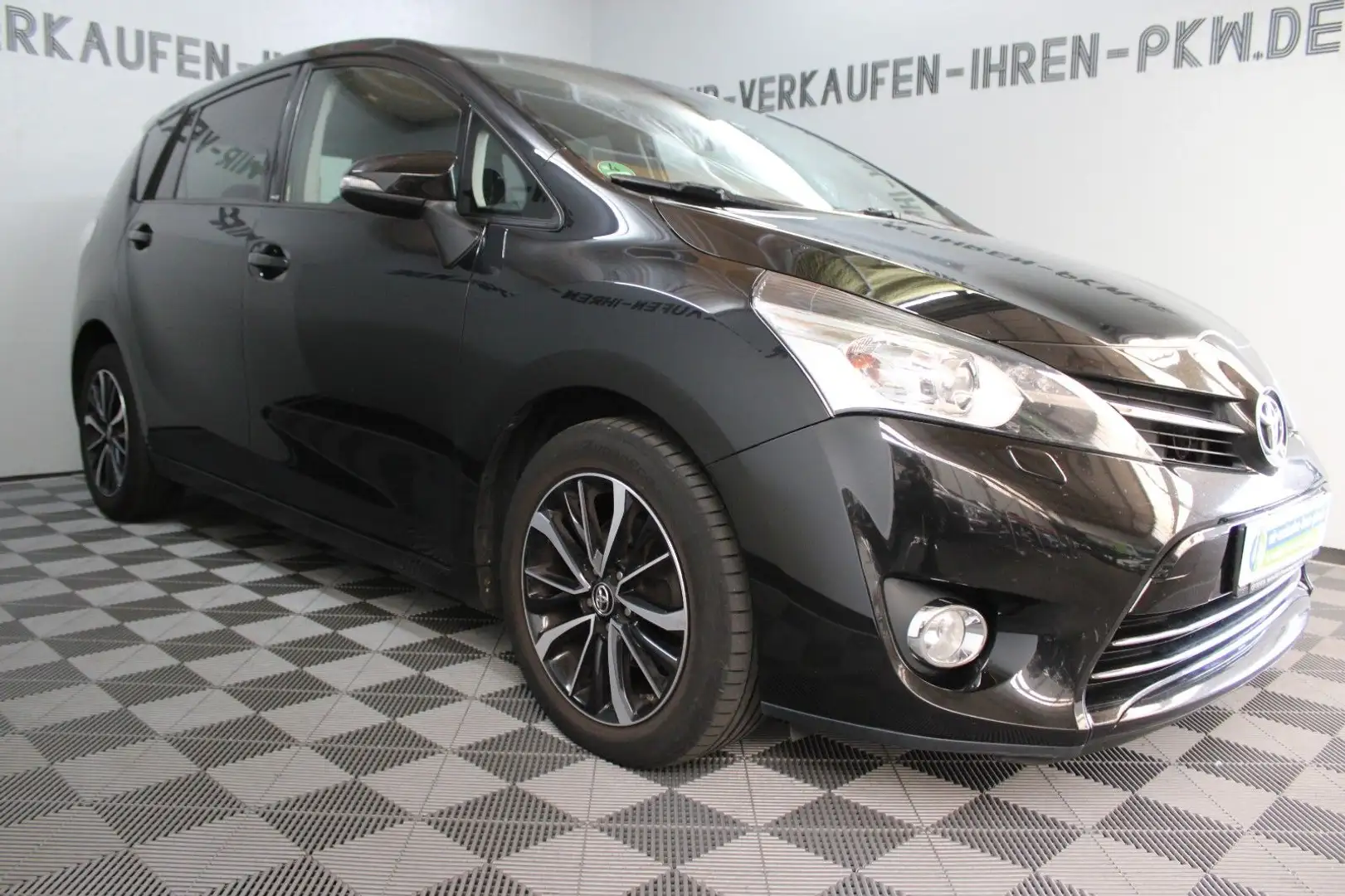 Toyota Verso Edition-S+ 7Sitzer RFK°Bi-Xenon°Navi°Spurh Black - 1