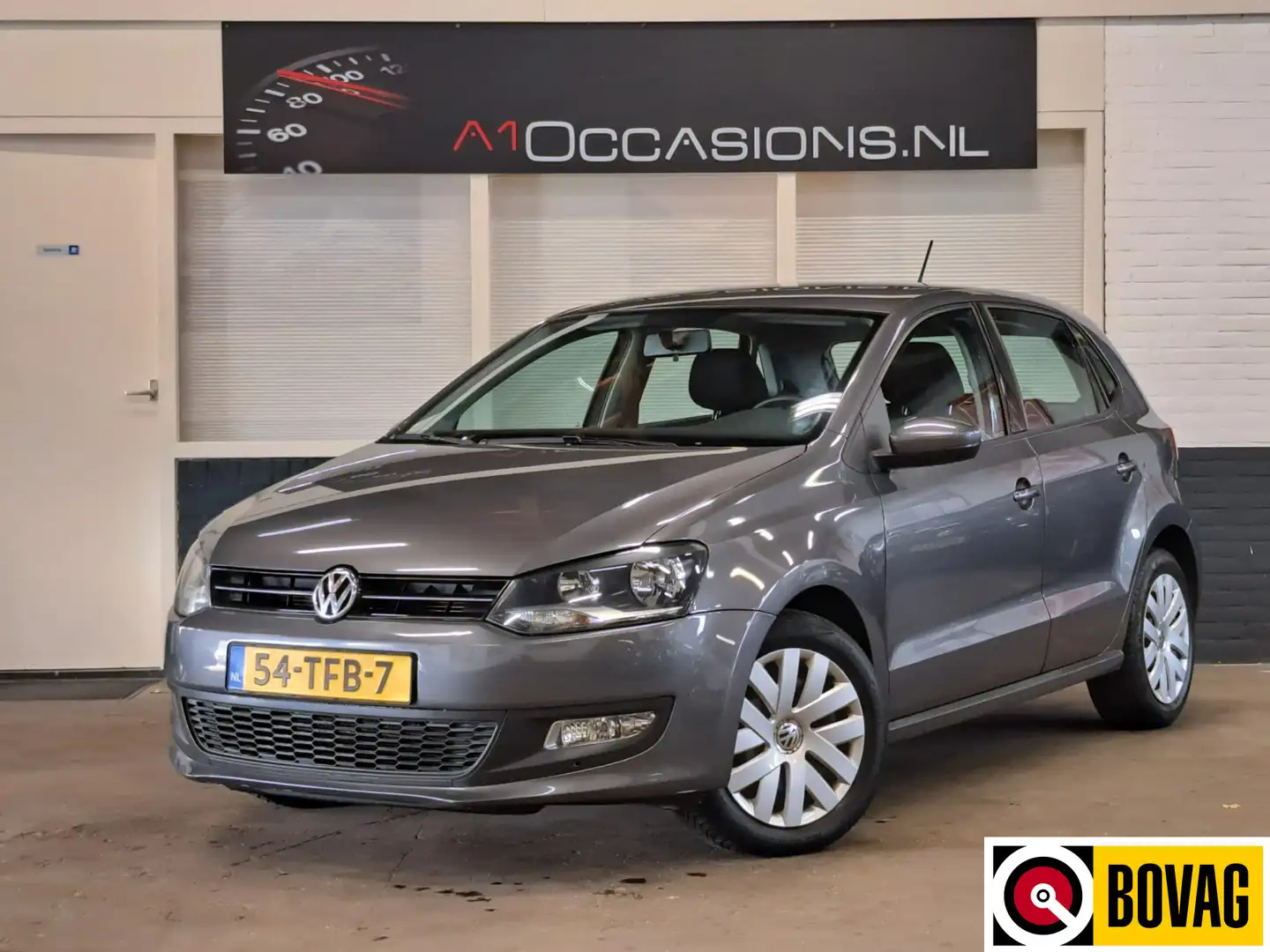 Volkswagen Polo 1.2 TSI Comfortline Grijs - 1