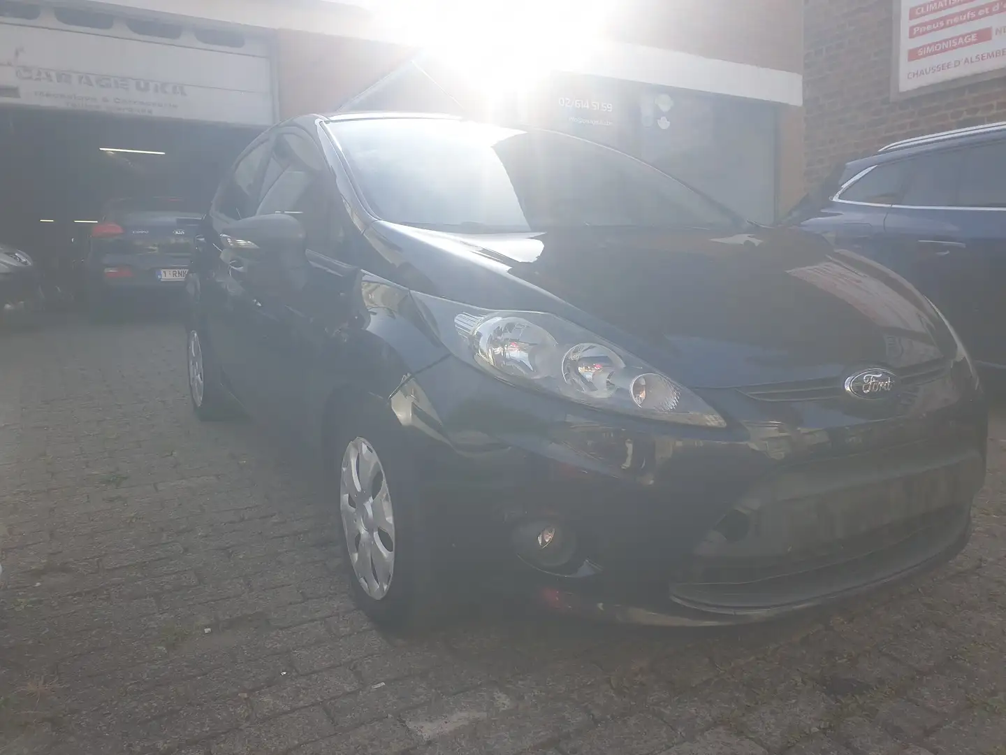 Ford Fiesta Fiesta 1.6 TDCi Trend ECOnetic DPF Noir - 2