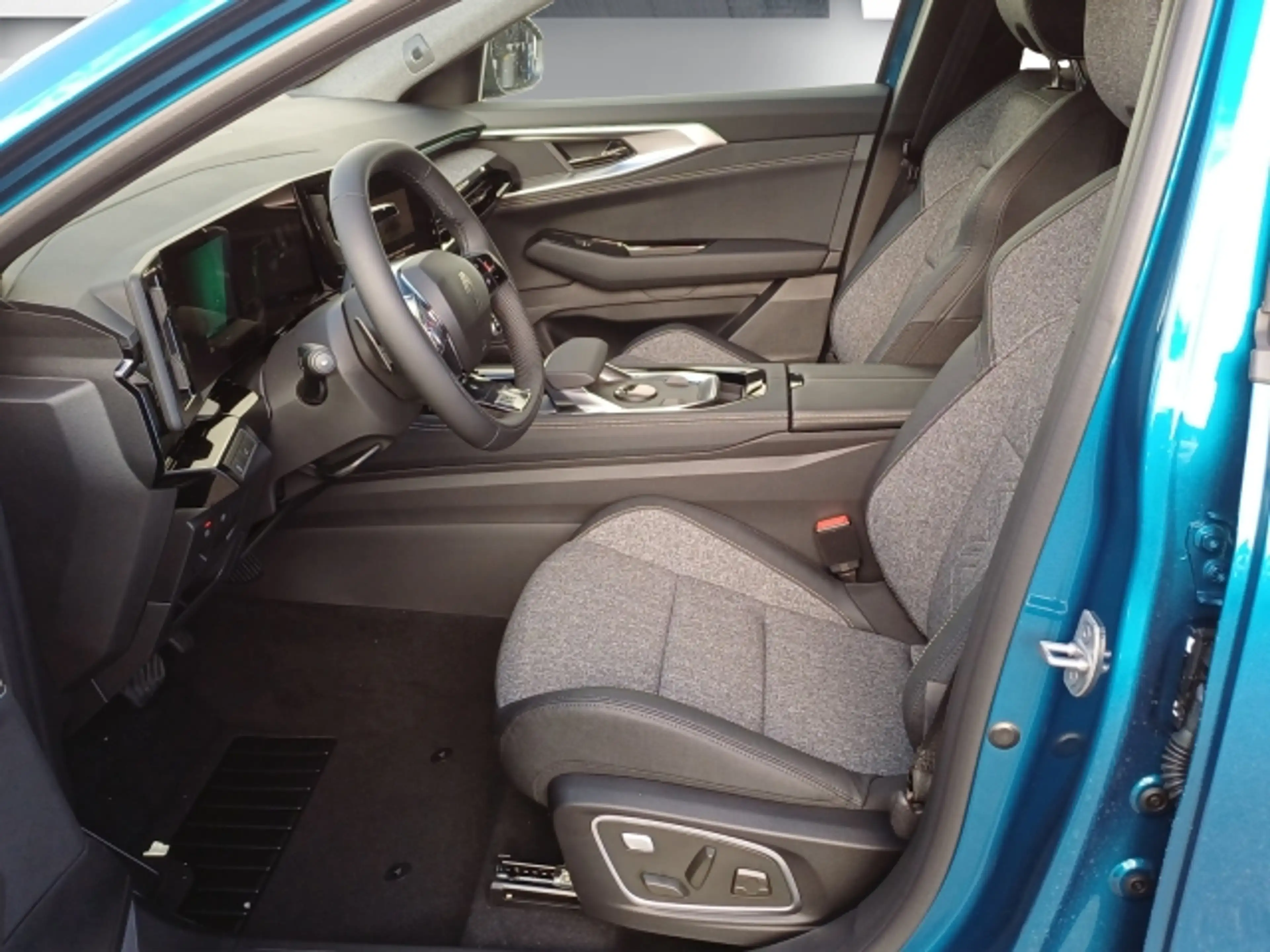 Renault Austral Techno Full Hybrid E-tech 200 !! Promt verfügbar — photo 7