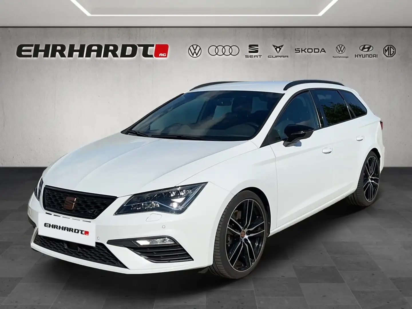 SEAT Leon Sportstourer 2.0 TSI DSG 4Drive CUPRA 300 DCC V... Weiß - 1