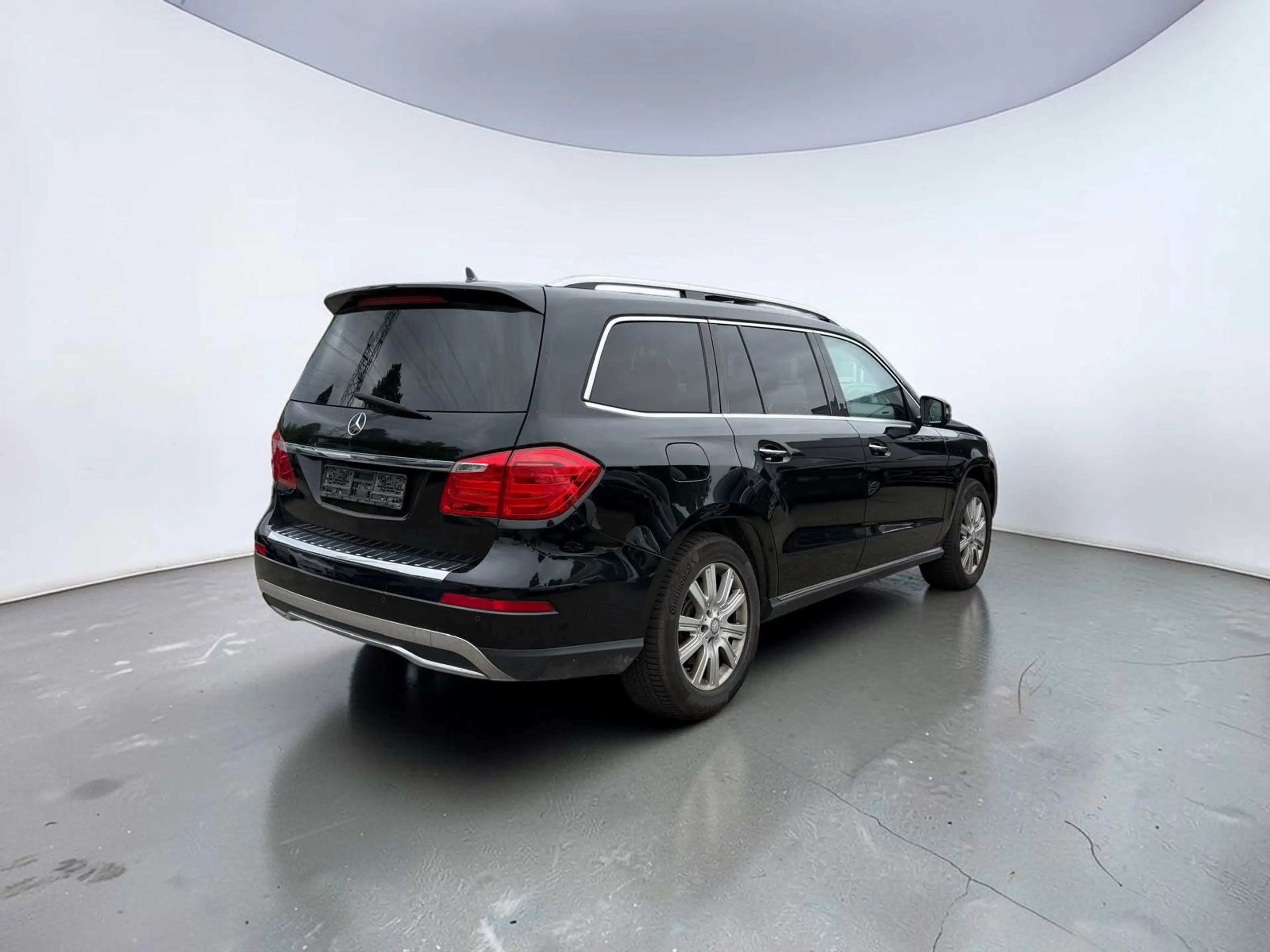 Mercedes-Benz GL 350 BT 4Matic*MAXIVOLL*2.HD*SCHECKHEFT — photo 4