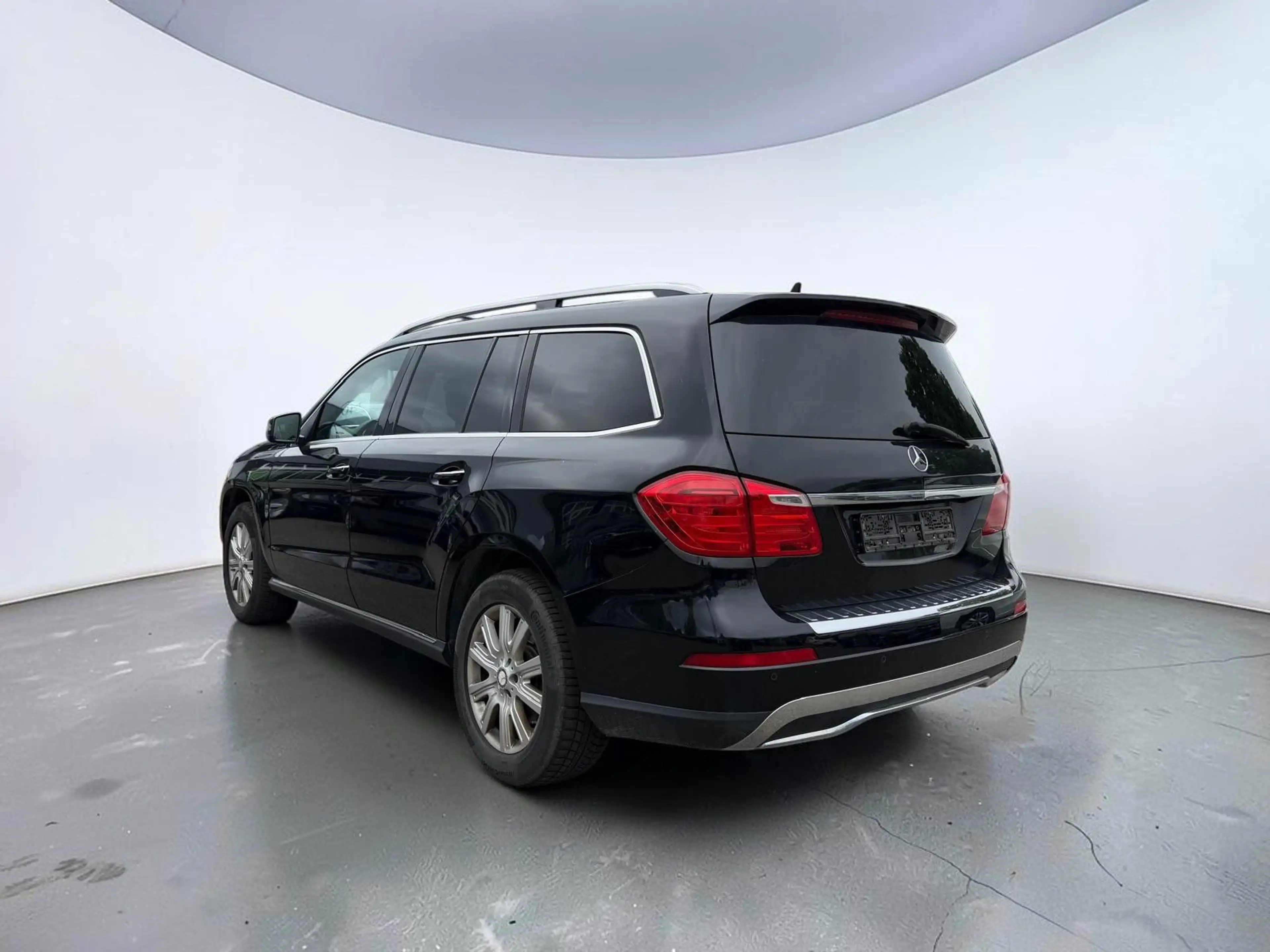 Mercedes-Benz GL 350 BT 4Matic*MAXIVOLL*2.HD*SCHECKHEFT — photo 6