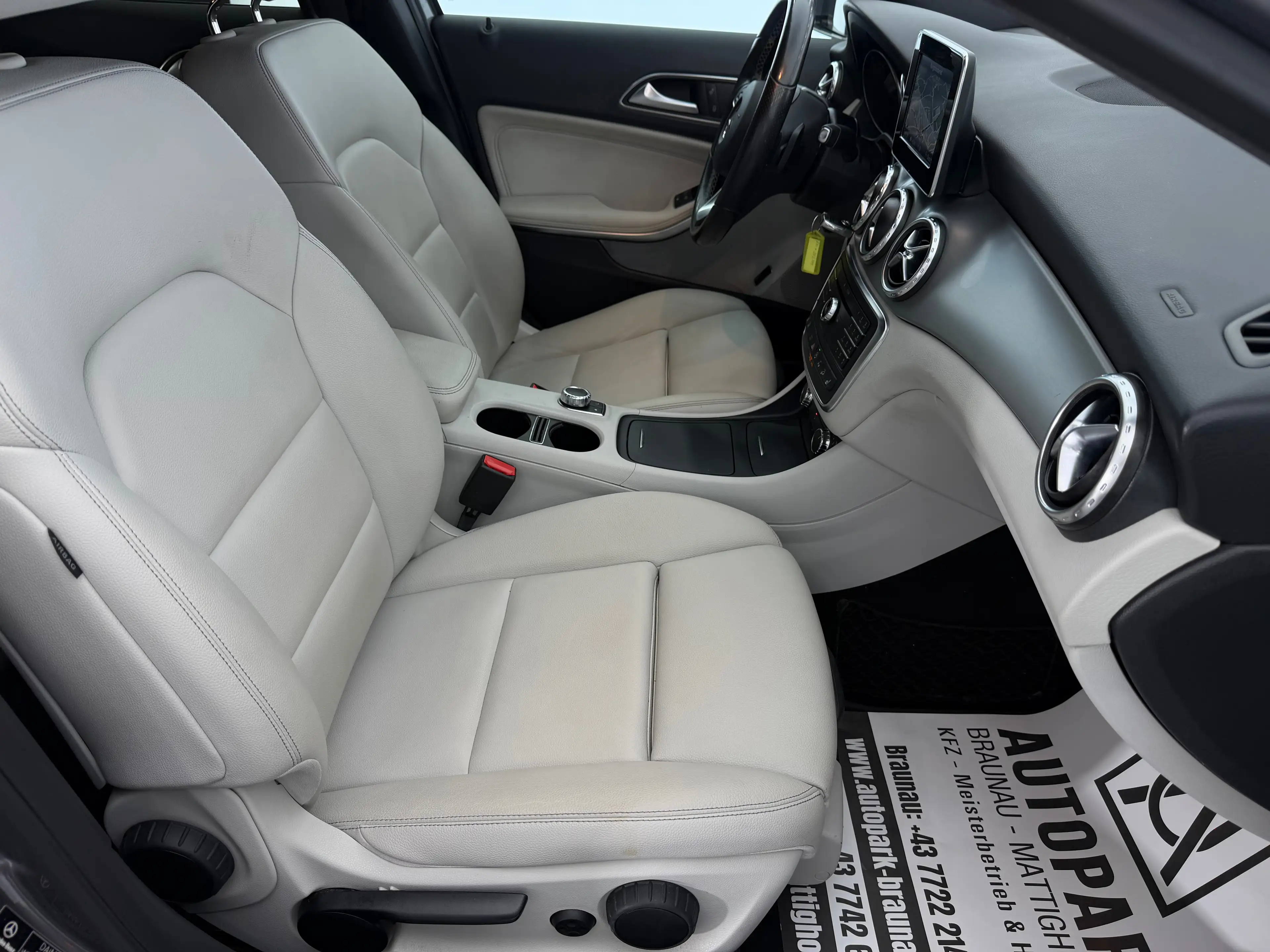 Mercedes-Benz GLA 200 d 4Matic Aut. *KAMERA*XENON*NAVI* — photo 14