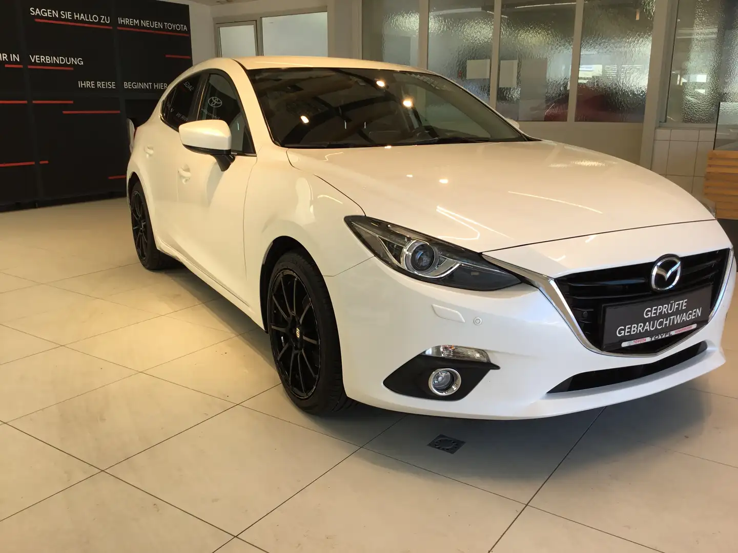 Mazda 3 Sport G120 Revolution Wit - 2
