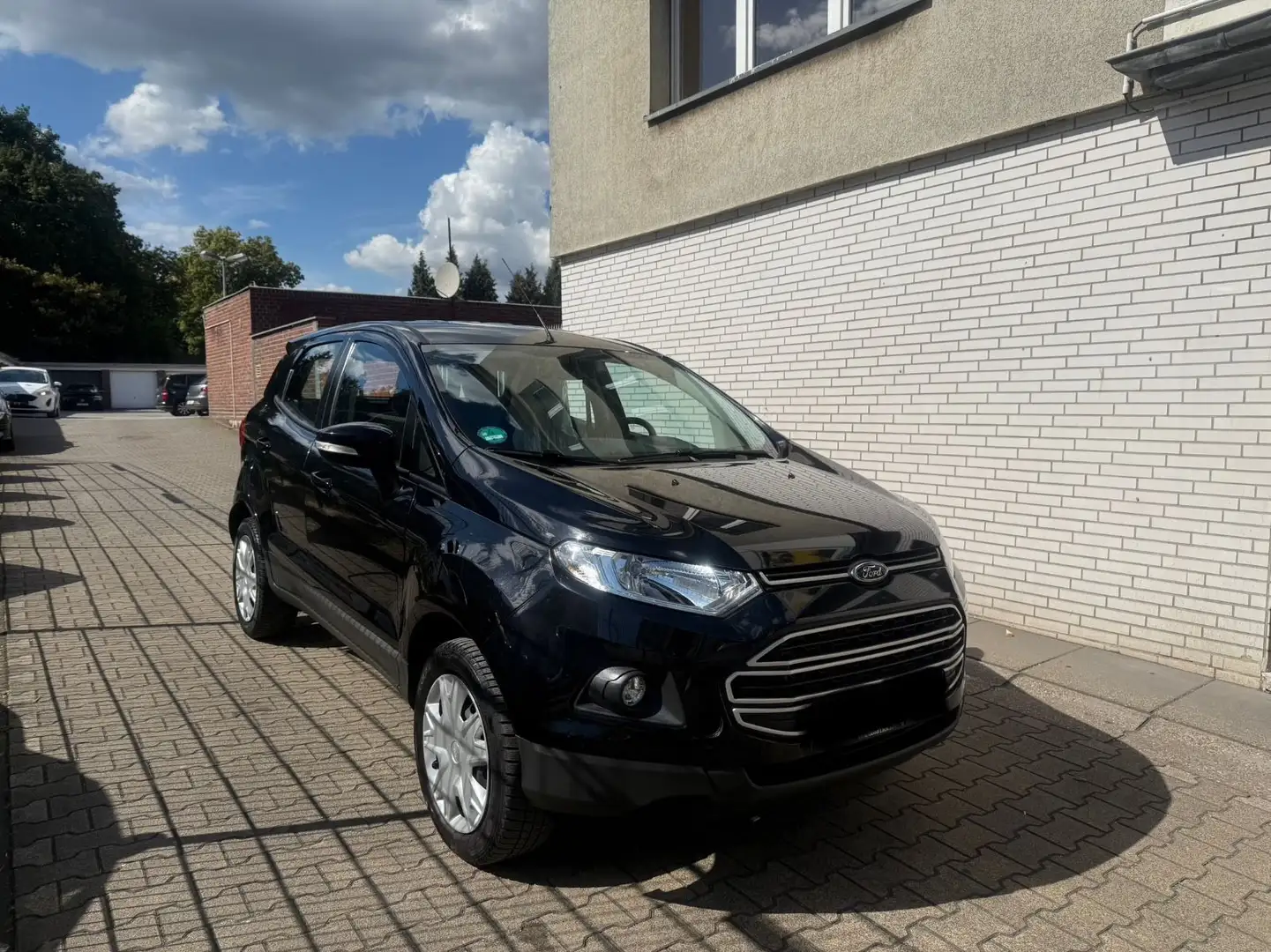 Ford EcoSport Trend TÜV NEU*2.HAND Noir - 1