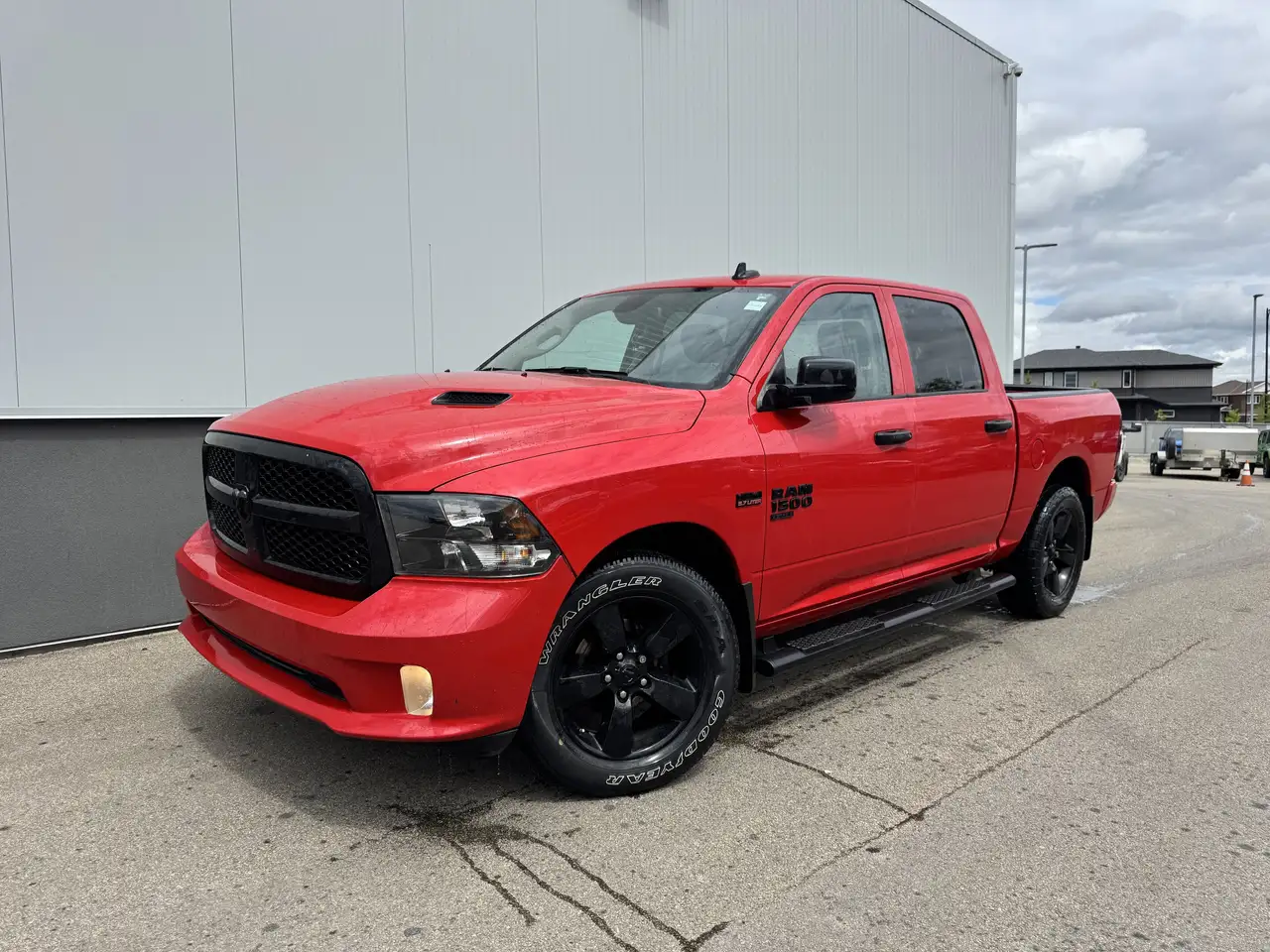 RAM 1500 снимка RAM 1500