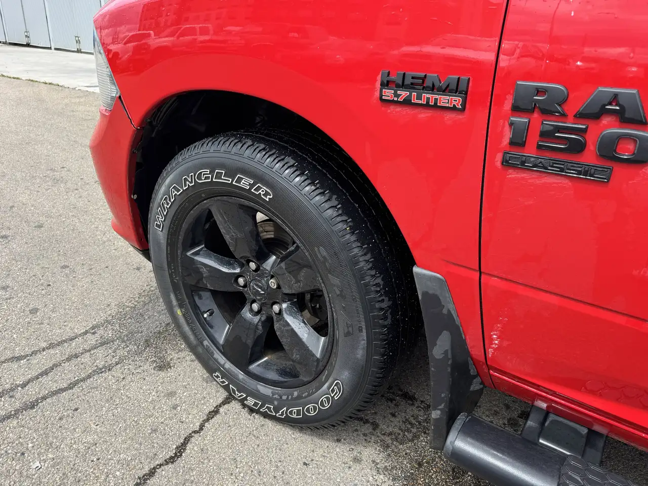 RAM 1500 снимка RAM 1500