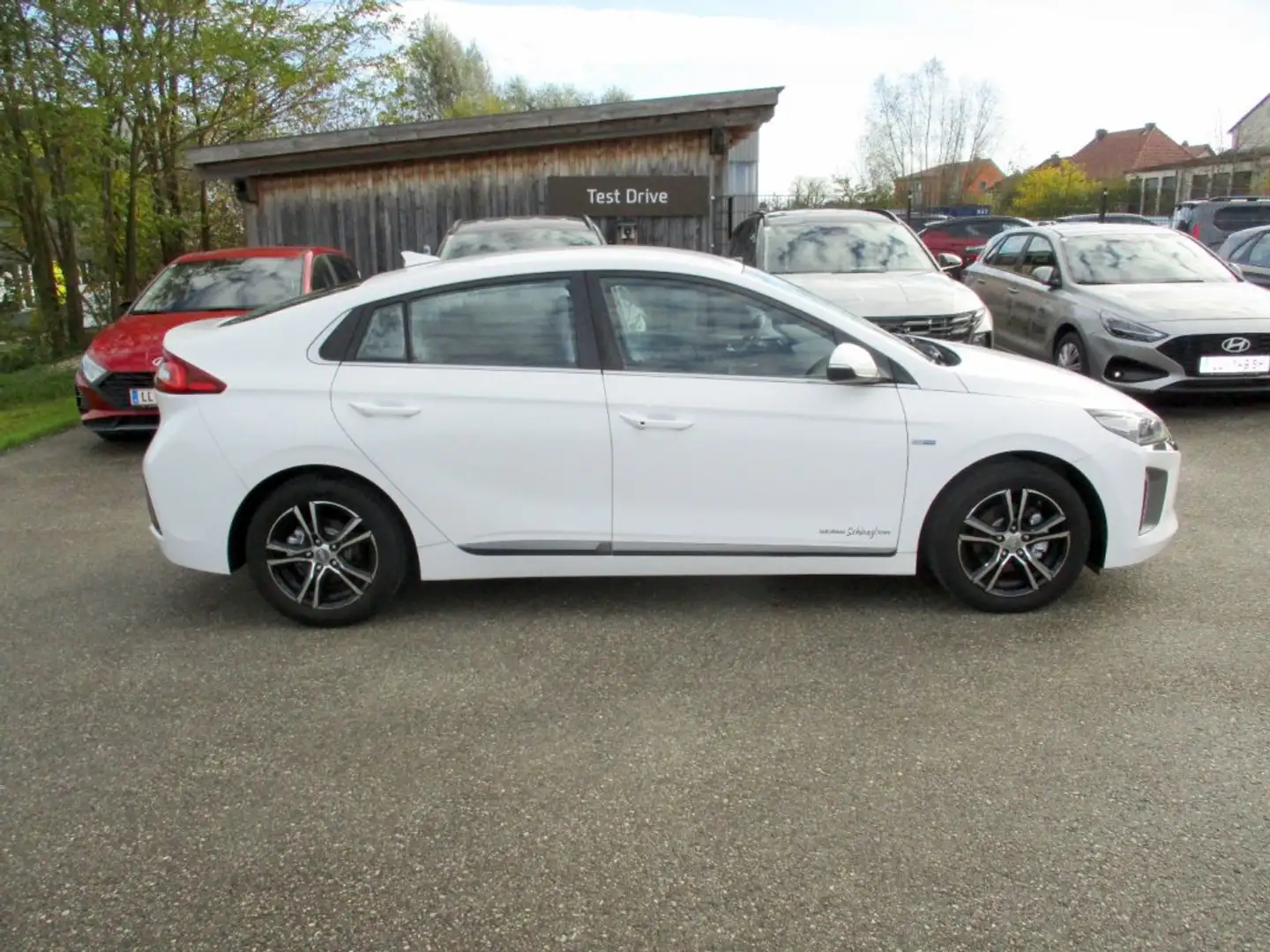 Hyundai IONIQ Hybrid Style 1,6 GDi Hybrid 601k-P1/5/6-O3 Blanc - 2