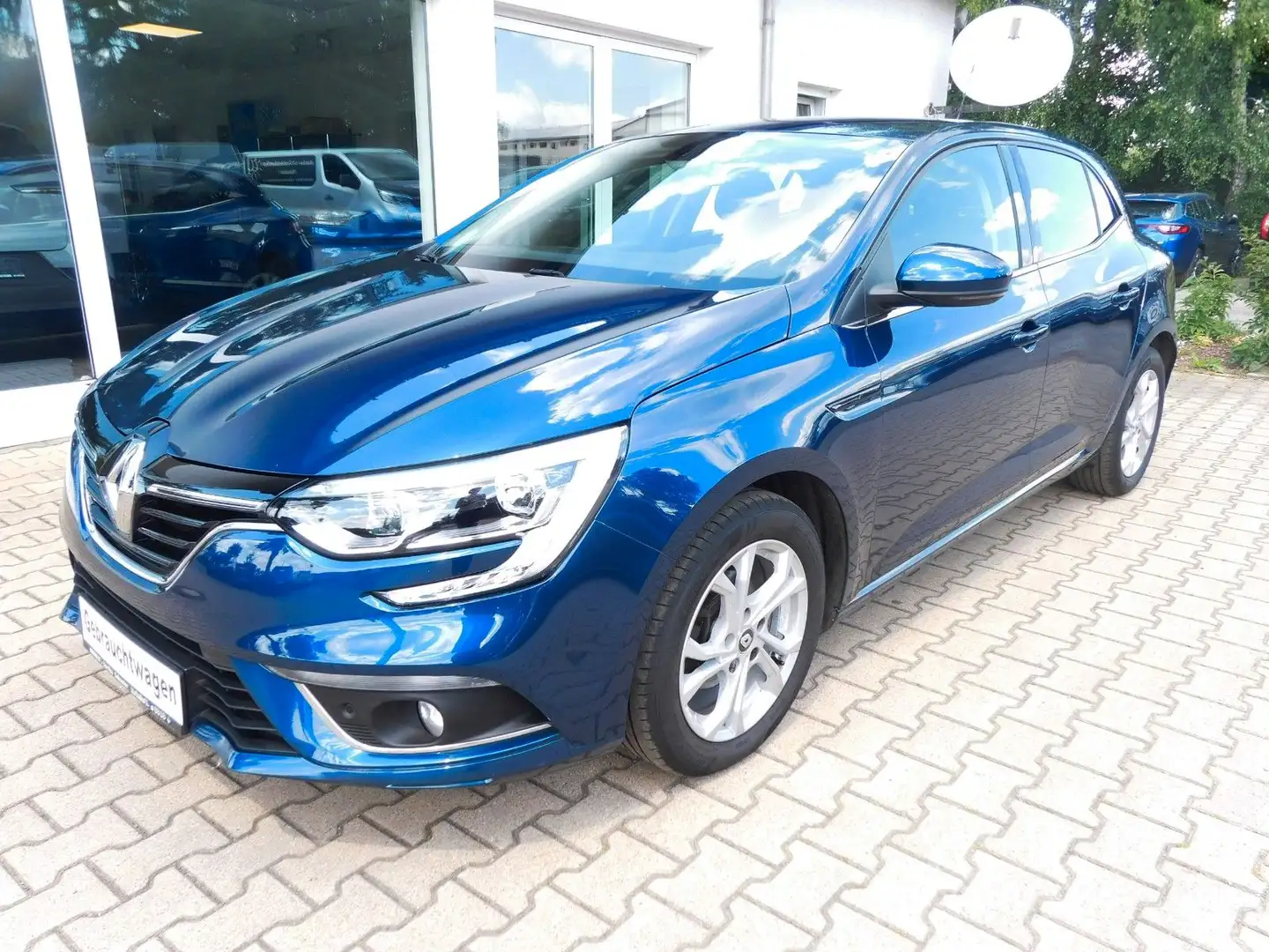 Renault Megane IV Lim. 5-trg. Experience Blau - 1