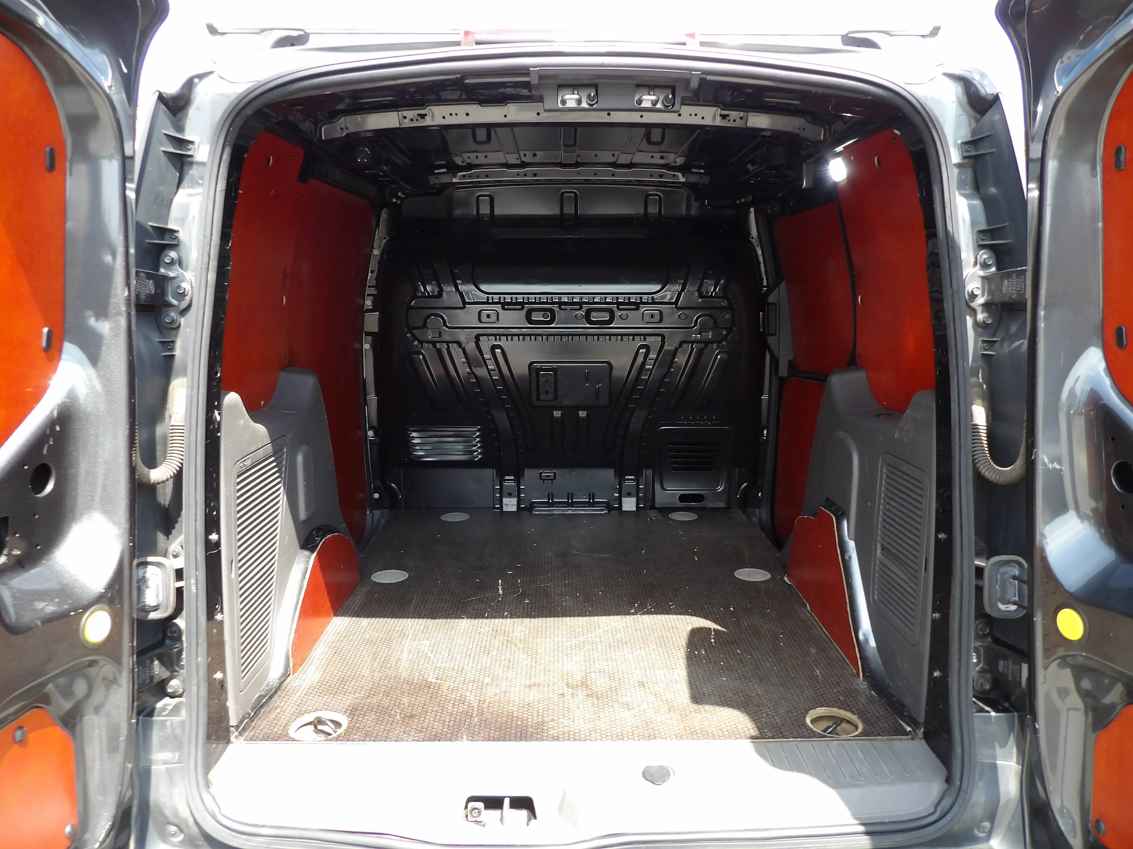Ford Transit Connect 200 1.5 EcoBoost - Lichte vracht! 3plc - trekhaak. — photo 16