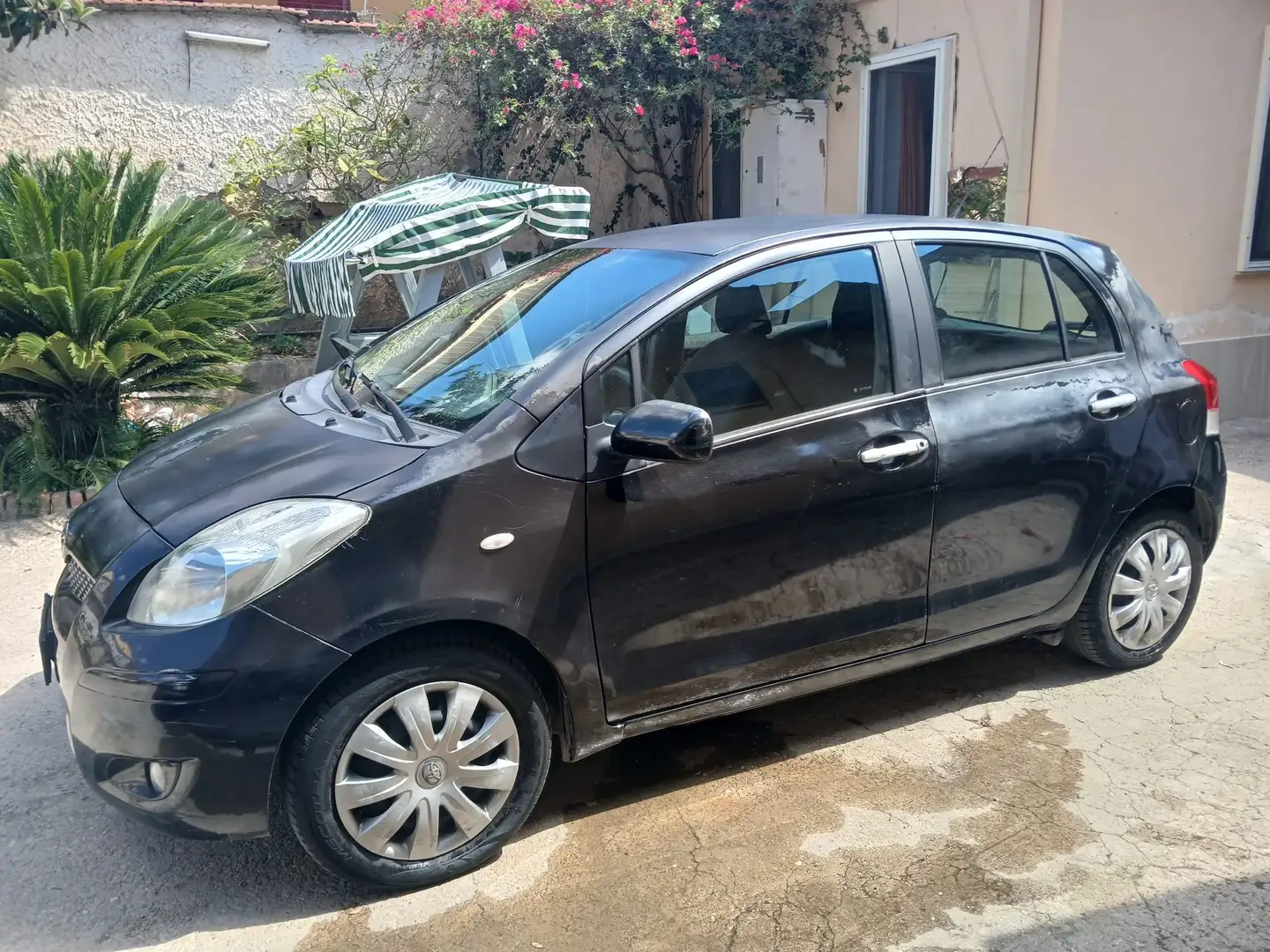 Toyota Yaris Yaris II 2005 5p GPL 1.3 dual Sol Grigio - 1