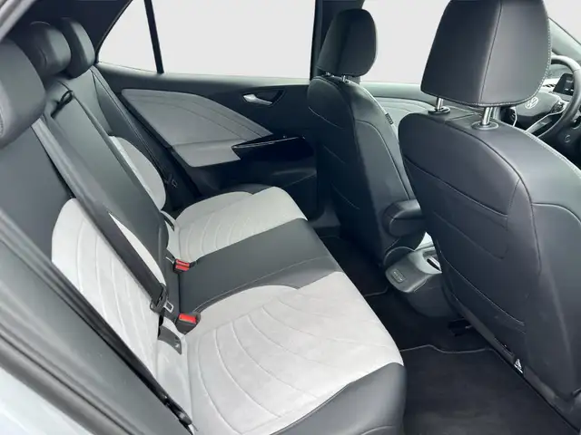 Volkswagen Id.3 view 14