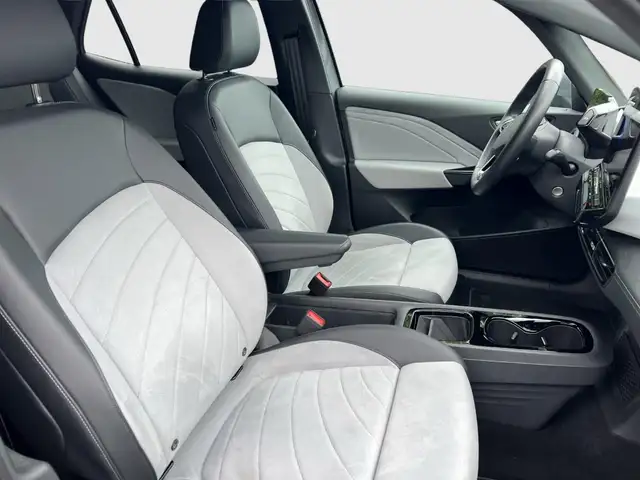 Volkswagen Id.3 view 16
