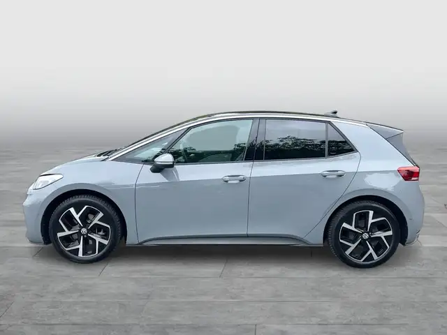 Volkswagen Id.3 view 2