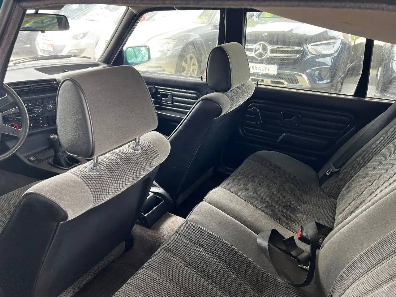 BMW 318 i Touring, foto 8