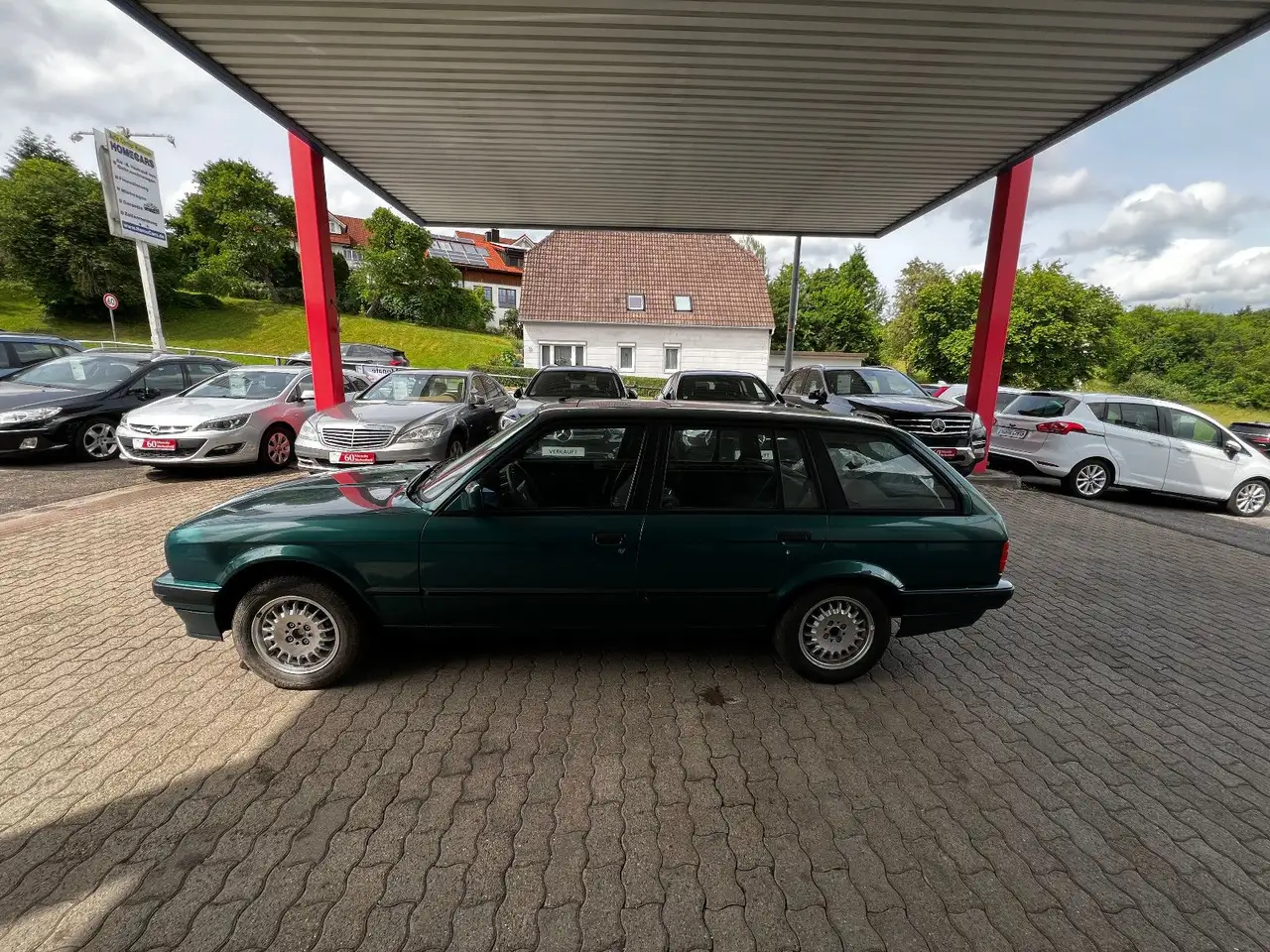 BMW 318 i Touring, foto 6