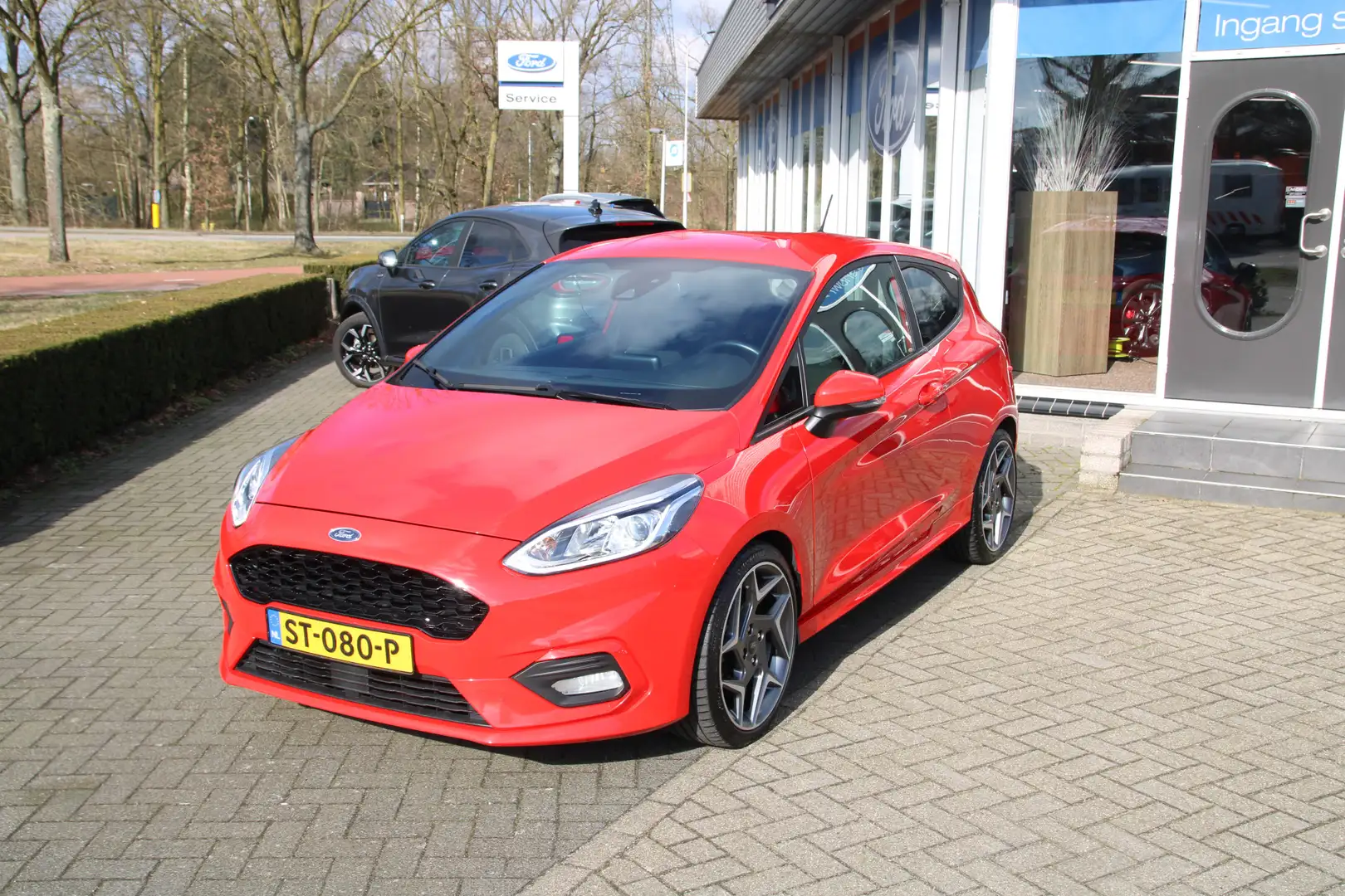 Ford Fiesta 1.0 EcoBoost 125 PK ST-Line NAVIGATIE | ACHTERSPOI Rood - 2