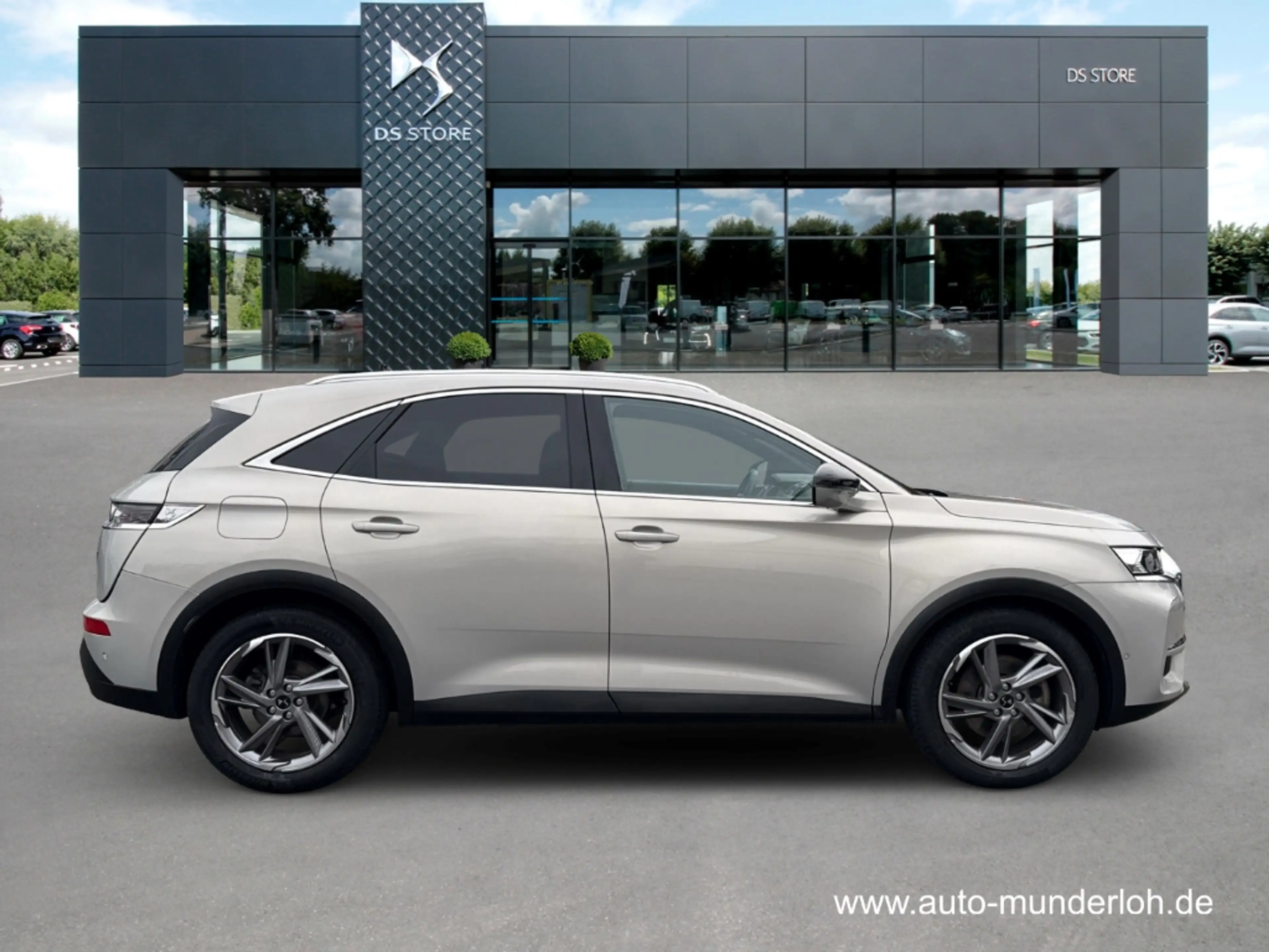 DS Automobiles DS 7 E-Tense 225 4x2 Rivoli PANORAMA KLIMA NAVI OPERA-P — photo 4
