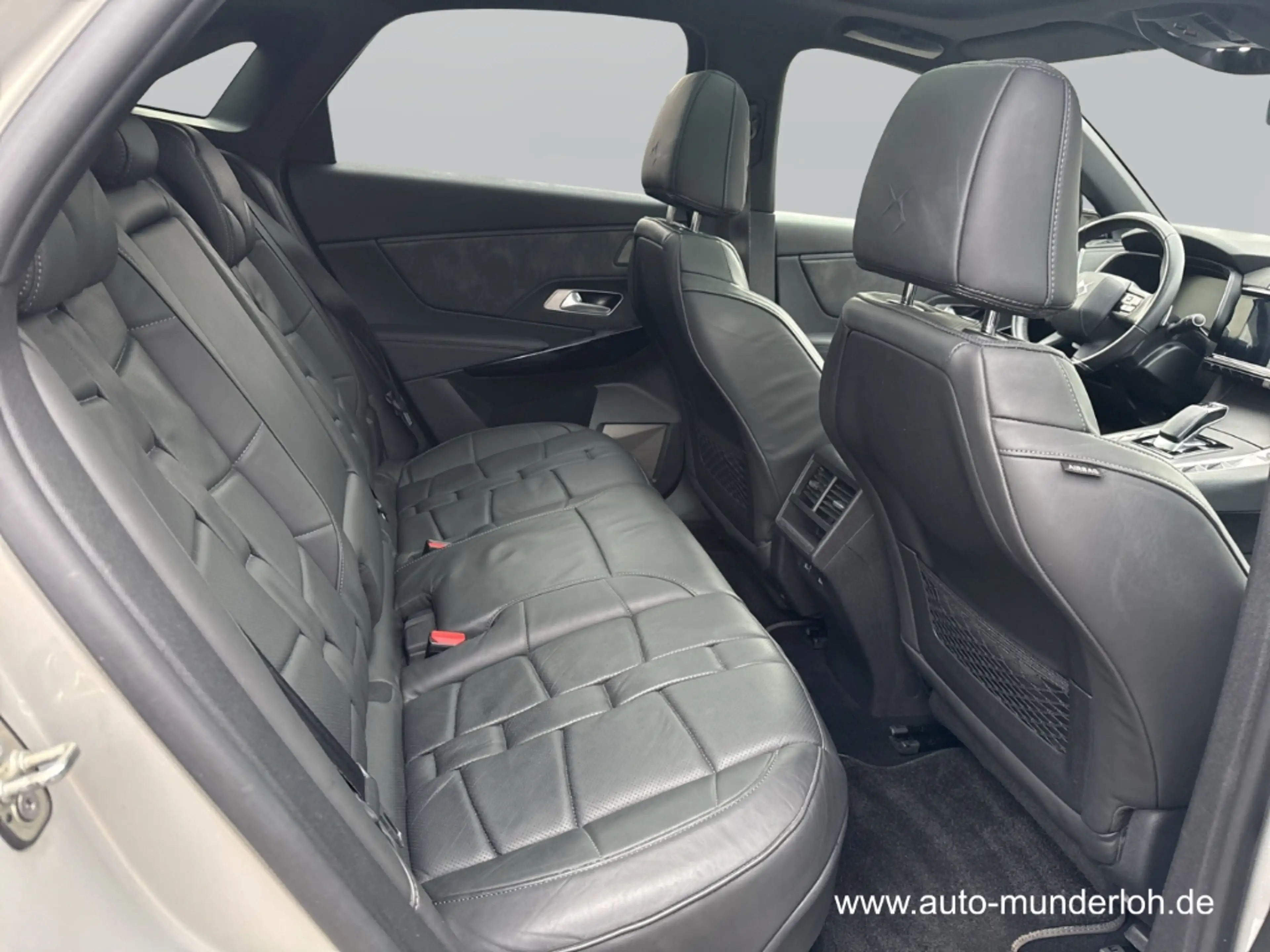 DS Automobiles DS 7 E-Tense 225 4x2 Rivoli PANORAMA KLIMA NAVI OPERA-P — photo 11