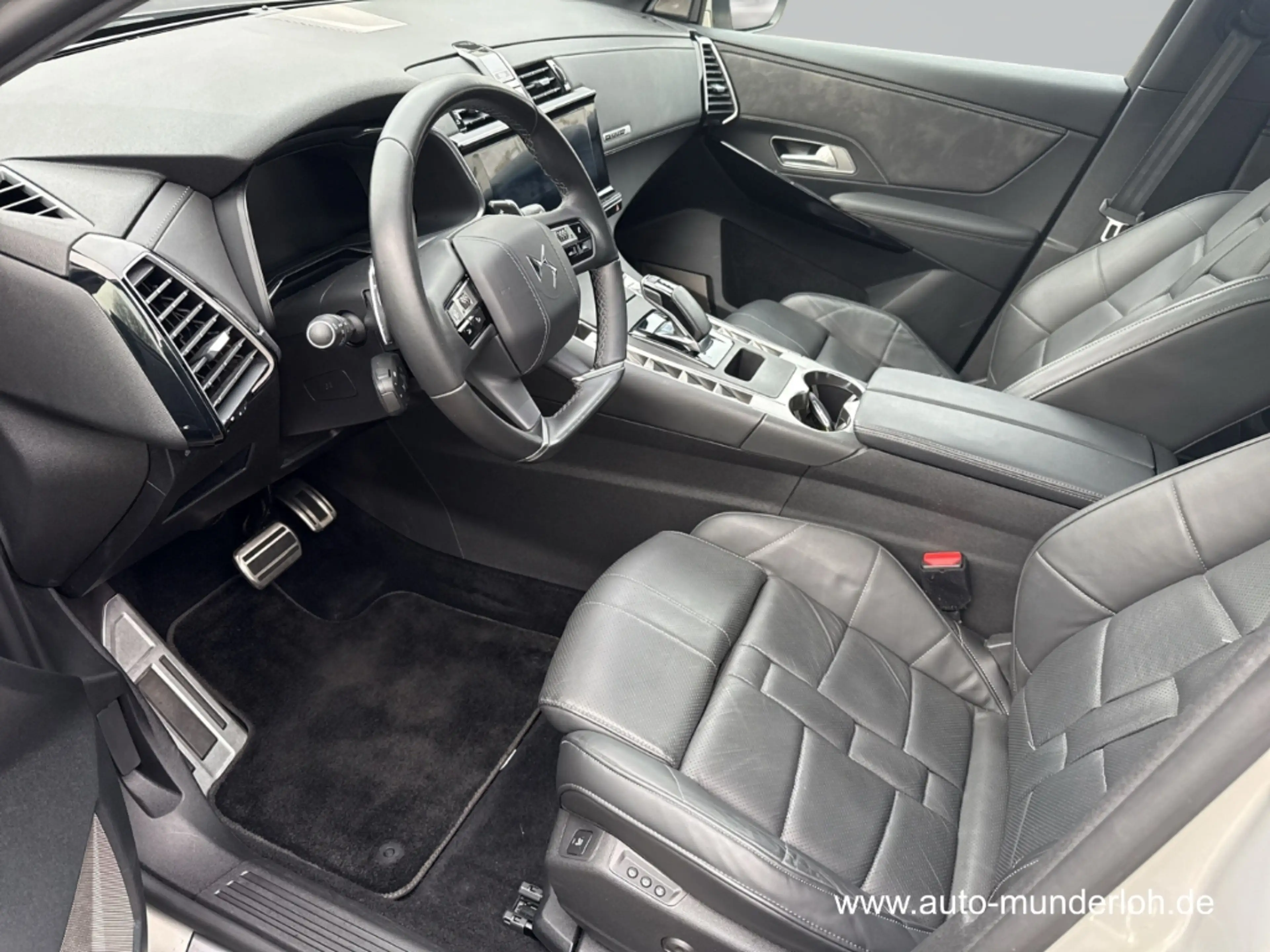 DS Automobiles DS 7 E-Tense 225 4x2 Rivoli PANORAMA KLIMA NAVI OPERA-P — photo 10