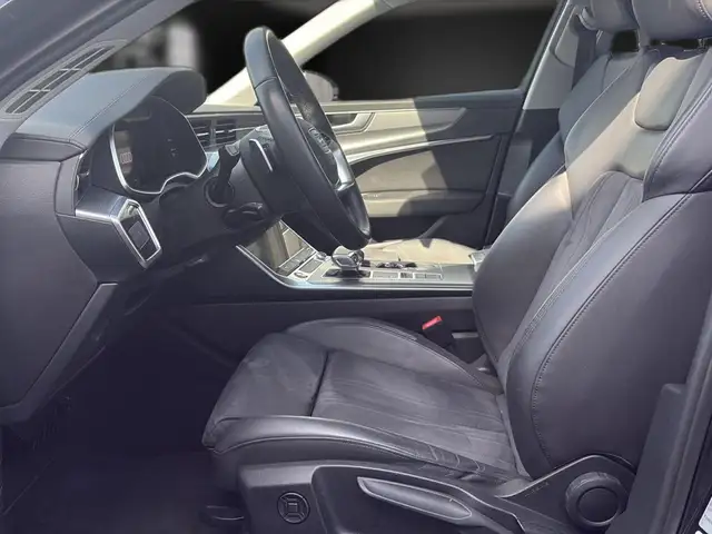 Audi A6 view 14