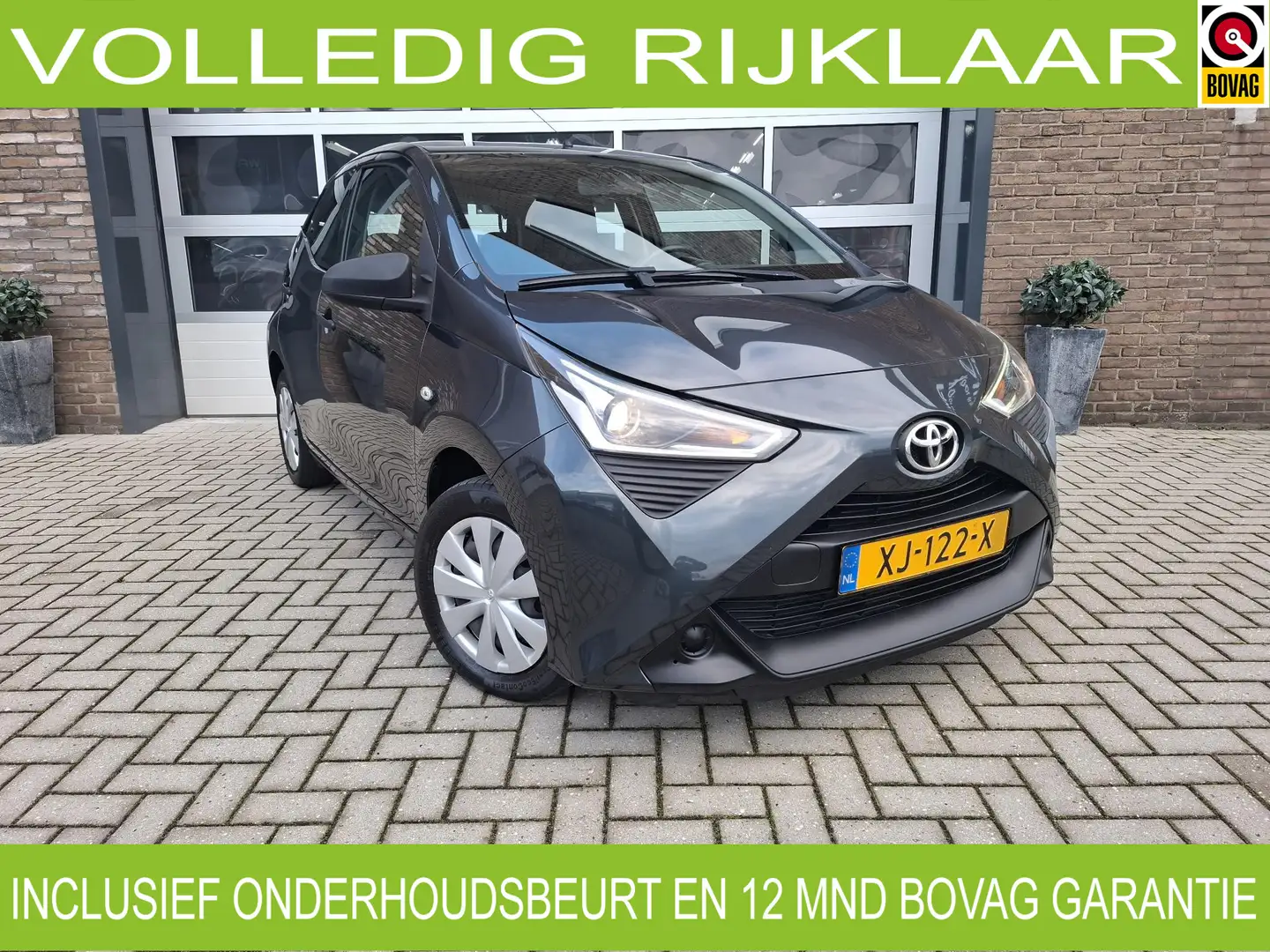 Toyota Aygo 1.0 VVT-i x-fun Gris - 1