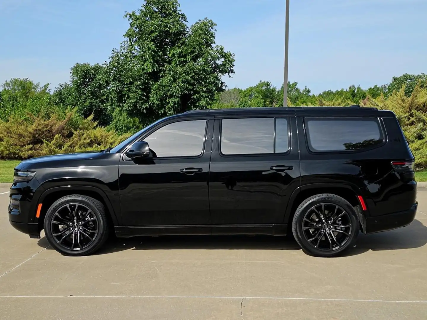 Jeep Wagoneer Séries 3 Obsidian 4x4 Negro - 2