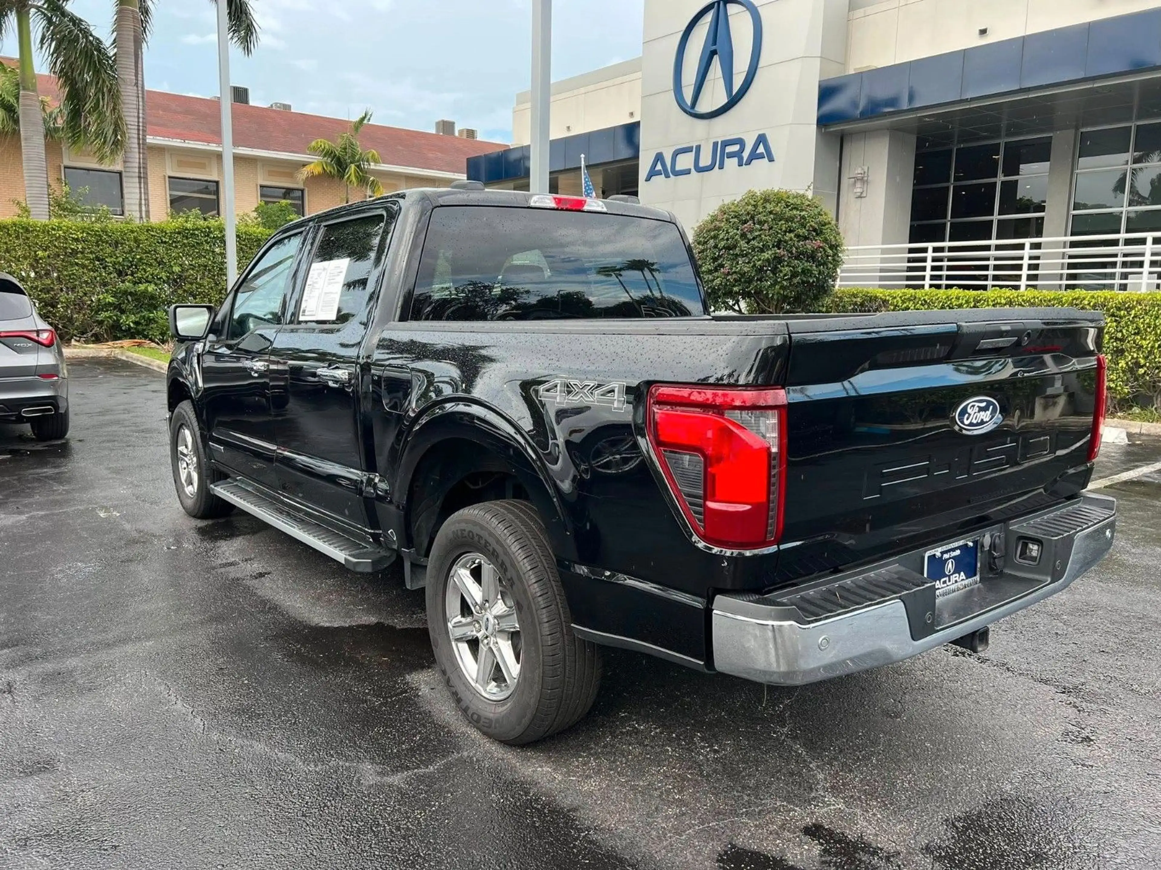 Ford F 150 Hybrid XLT Supercrew 4x4 schwarzmet. 2024 — photo 12