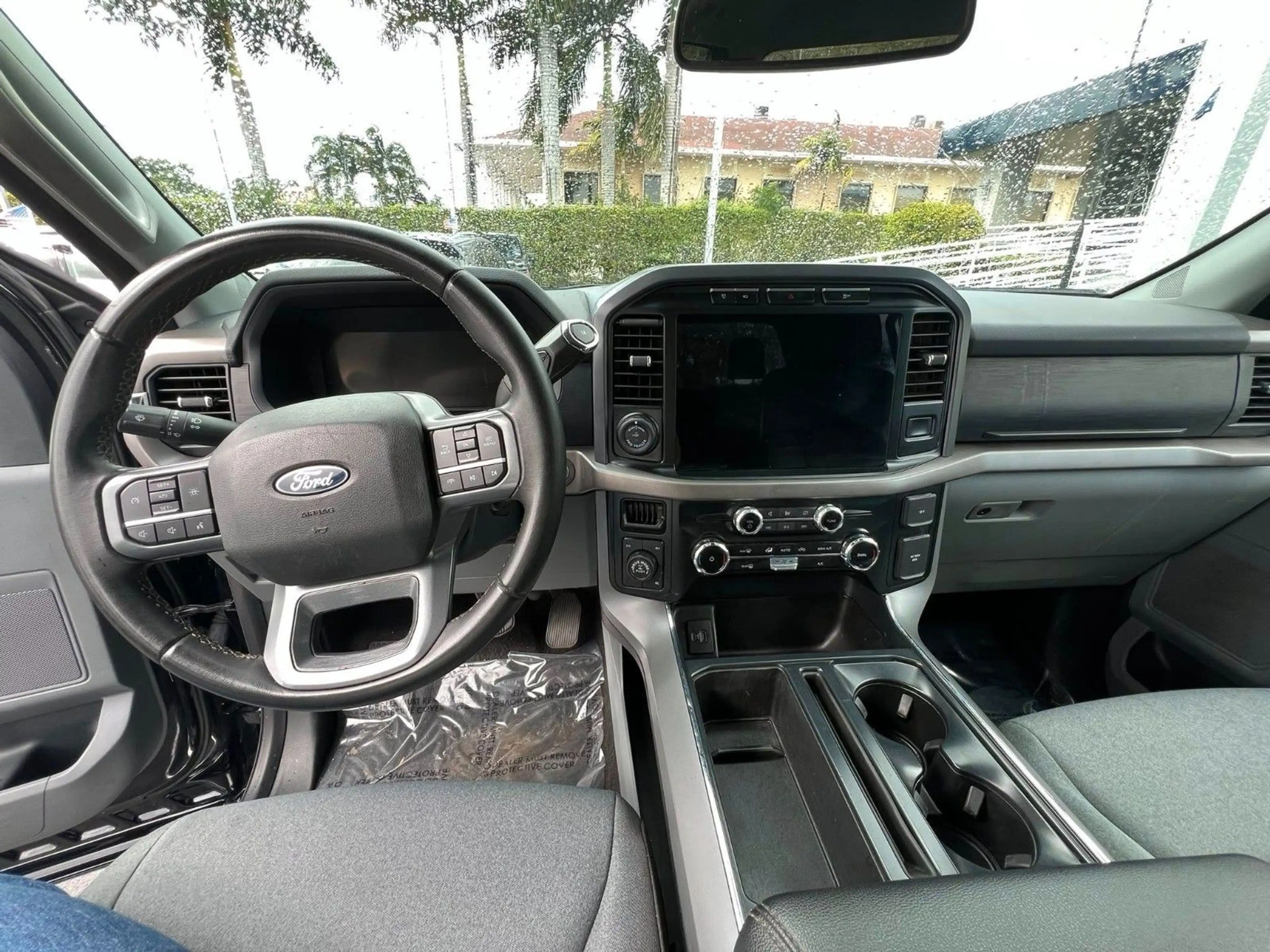 Ford F 150 Hybrid XLT Supercrew 4x4 schwarzmet. 2024 — photo 15