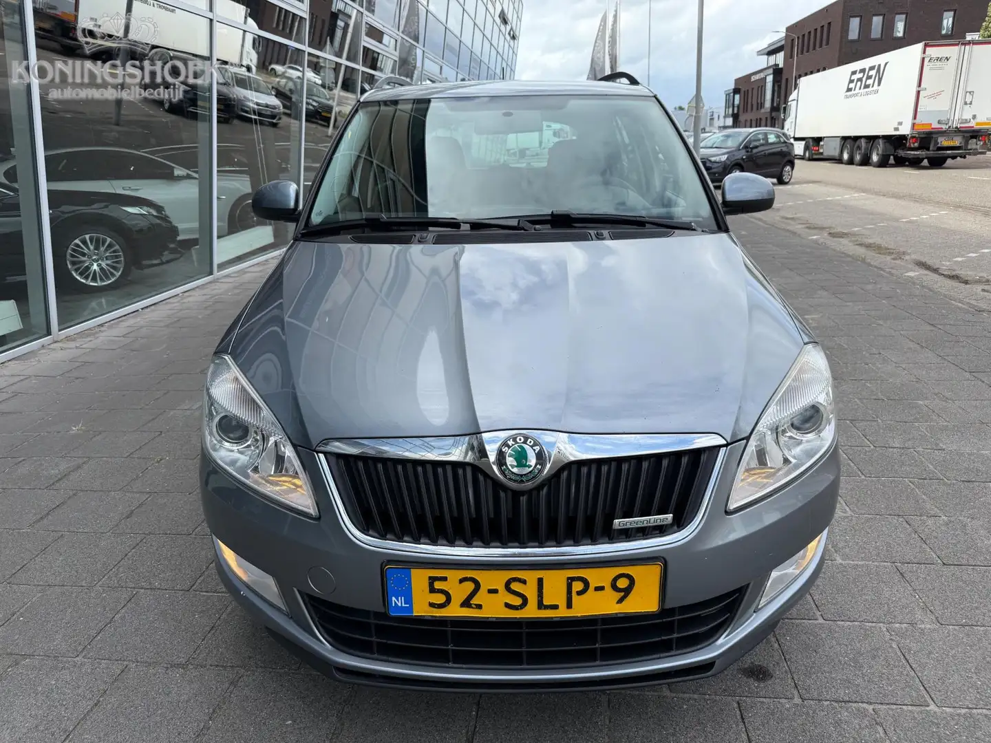 Skoda Fabia Combi 1.2 TDI Greenline Gris - 2