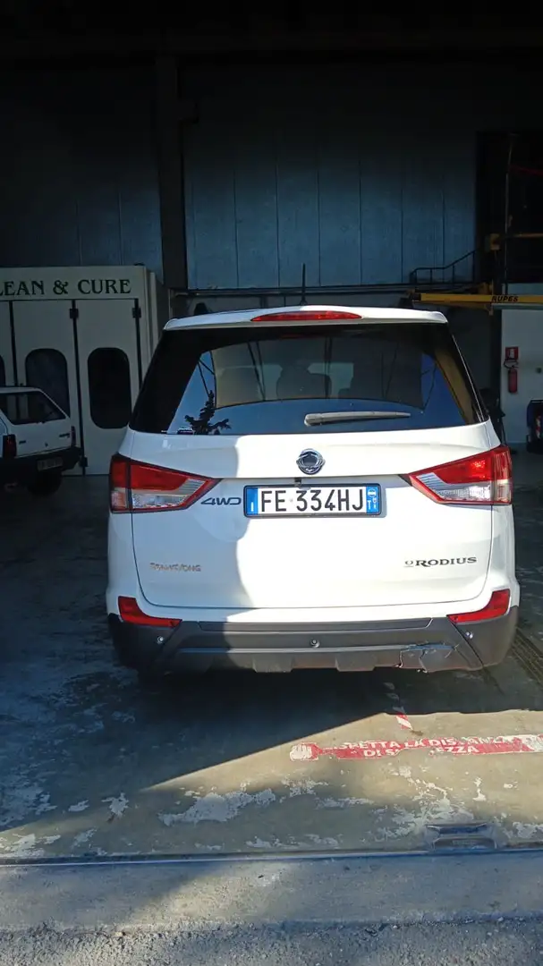 SsangYong Sonstige Sedili In Pelle Cambio Automatico - 2